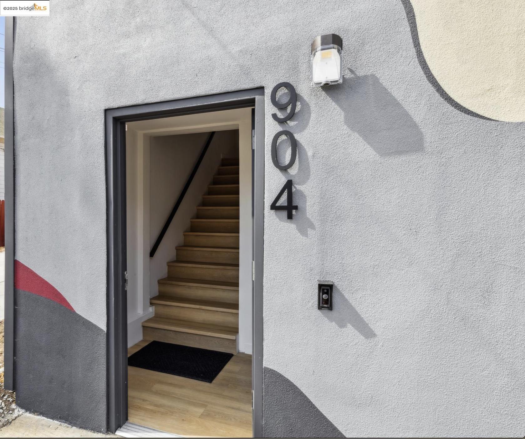 Detail Gallery Image 53 of 58 For 904 41st St, Oakland,  CA 94608 - 3 Beds | 2/1 Baths