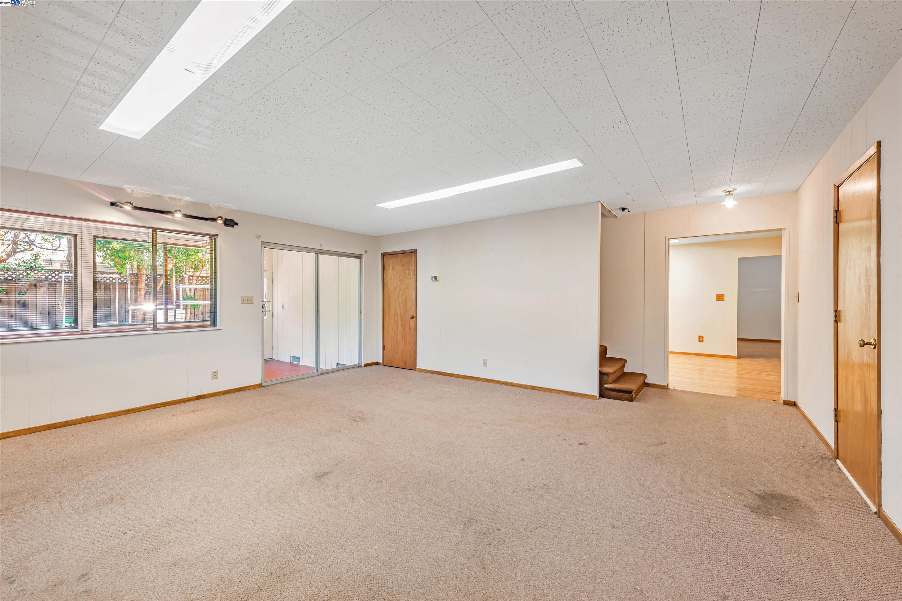 Detail Gallery Image 20 of 56 For 38952 Emrol Ave, Fremont,  CA 94536 - 6 Beds | 3 Baths