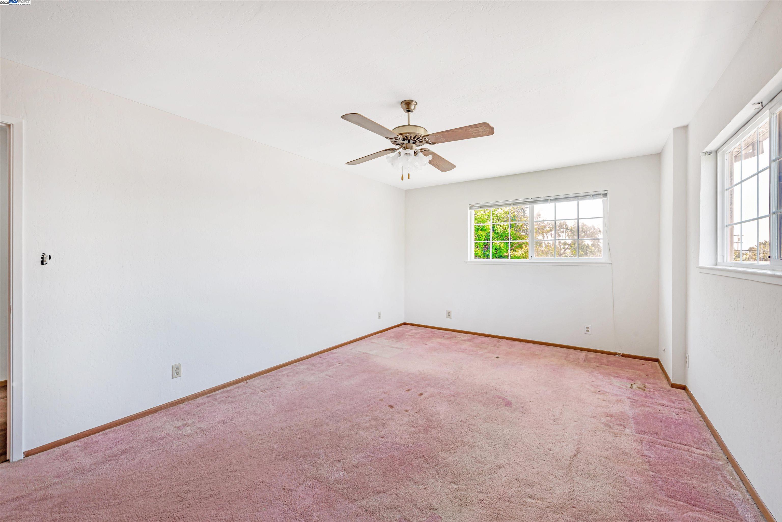 Detail Gallery Image 33 of 56 For 38952 Emrol Ave, Fremont,  CA 94536 - 6 Beds | 3 Baths