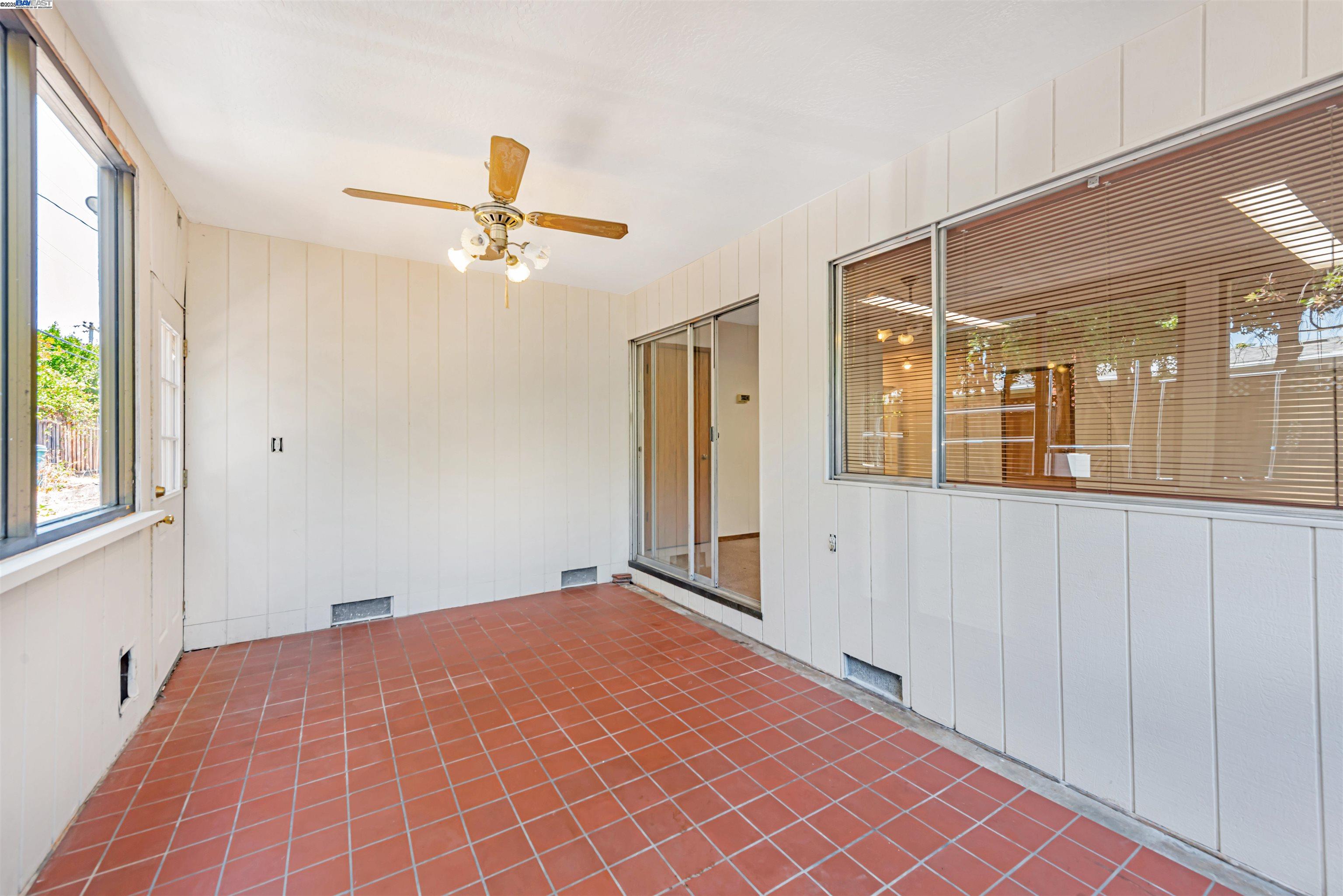 Detail Gallery Image 49 of 56 For 38952 Emrol Ave, Fremont,  CA 94536 - 6 Beds | 3 Baths
