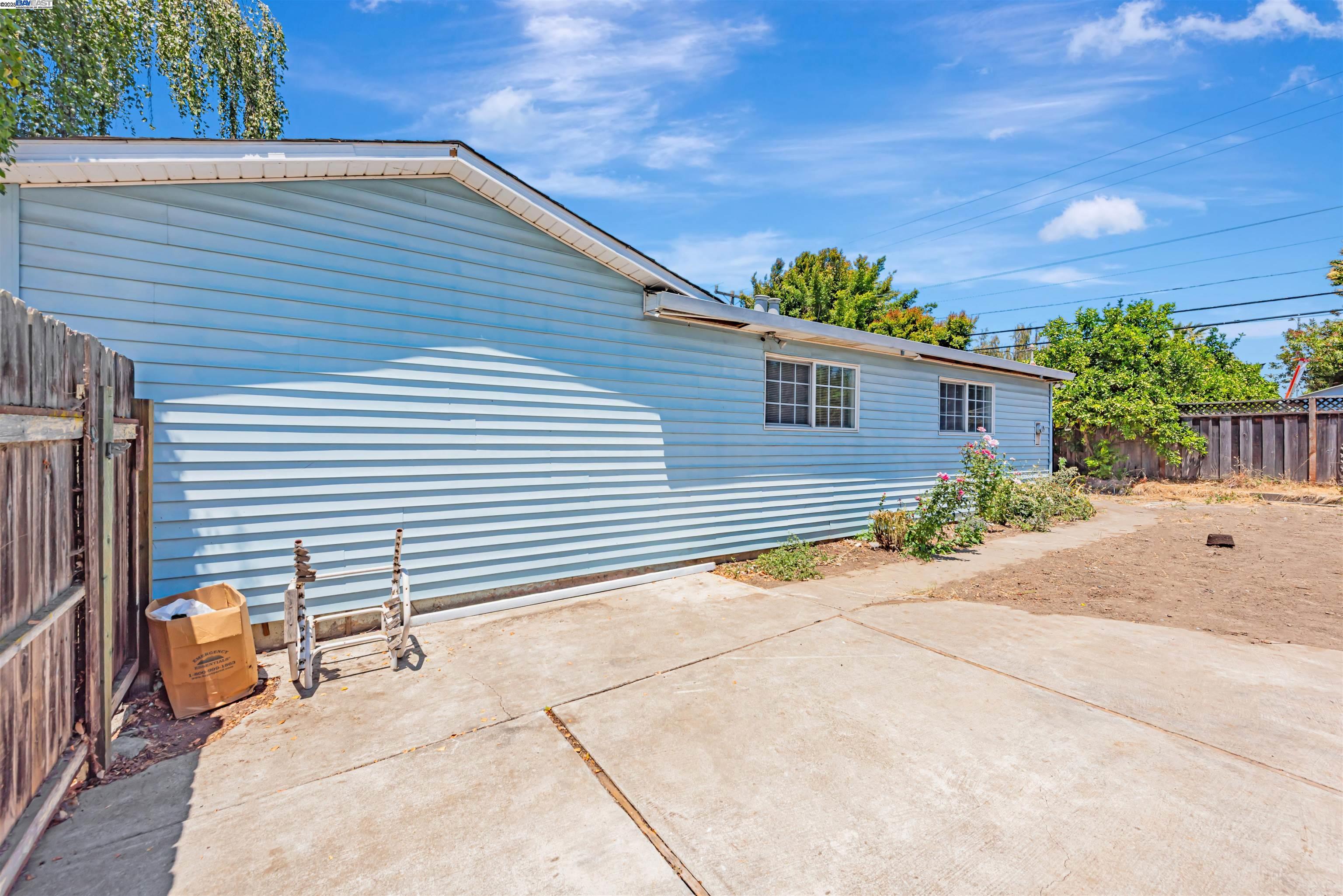 Detail Gallery Image 52 of 56 For 38952 Emrol Ave, Fremont,  CA 94536 - 6 Beds | 3 Baths