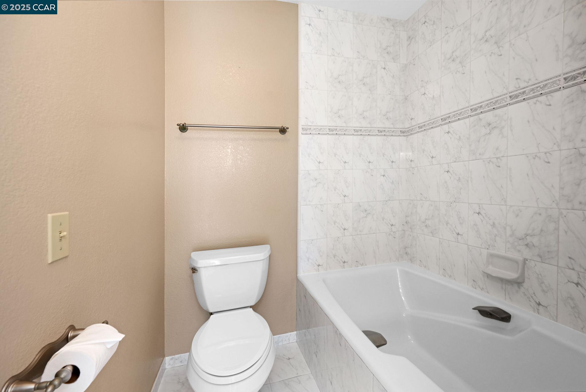 Detail Gallery Image 15 of 35 For 87 Molokai Ct, San Ramon,  CA 94582 - 4 Beds | 2 Baths