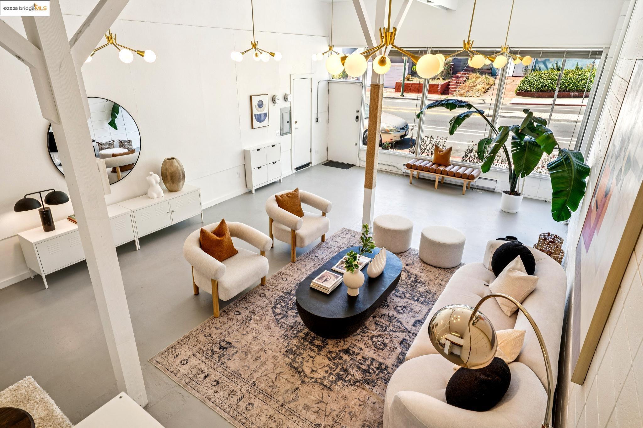 Detail Gallery Image 13 of 59 For 2760 Park Blvd, Oakland,  CA 94606 - 3 Beds | 2/1 Baths