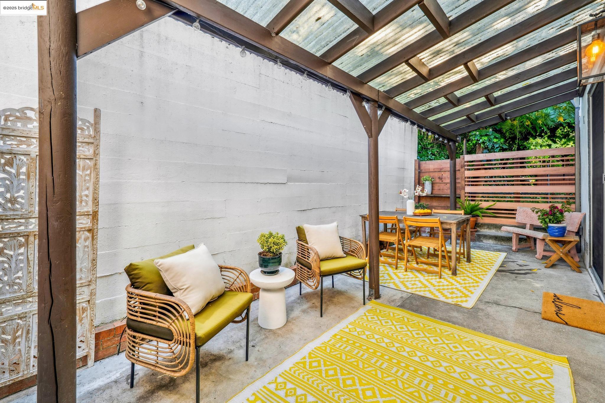 Detail Gallery Image 57 of 59 For 2760 Park Blvd, Oakland,  CA 94606 - 3 Beds | 2/1 Baths