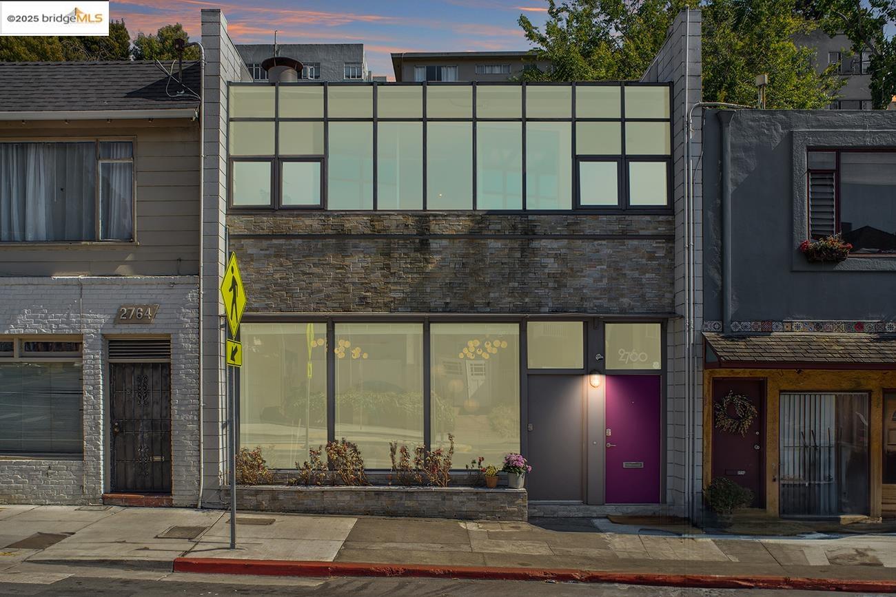 Detail Gallery Image 59 of 60 For 2760 Park Blvd, Oakland,  CA 94606 - 3 Beds | 2/1 Baths
