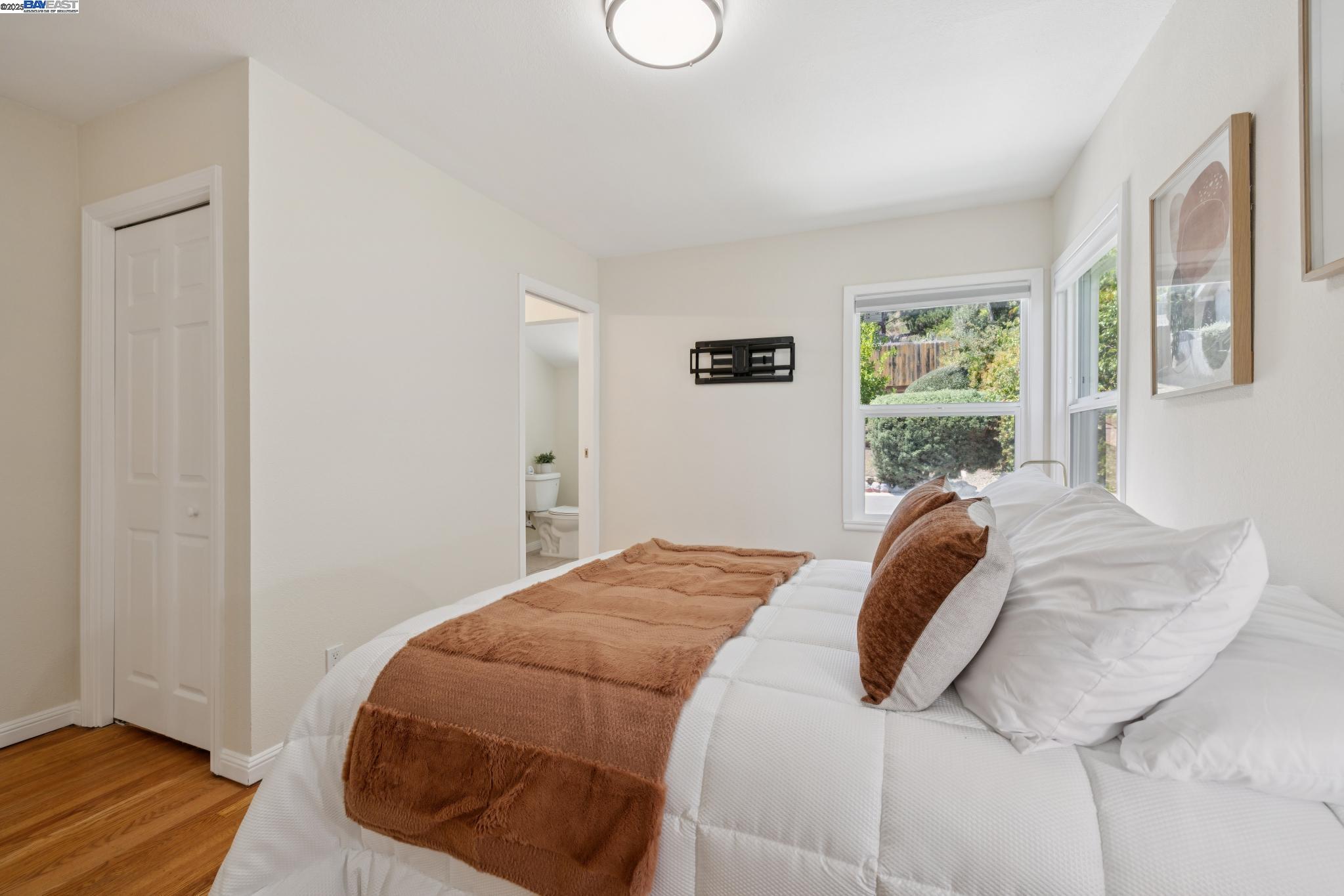 Detail Gallery Image 21 of 55 For 2643 99th Ave, Oakland,  CA 94605 - 3 Beds | 2 Baths