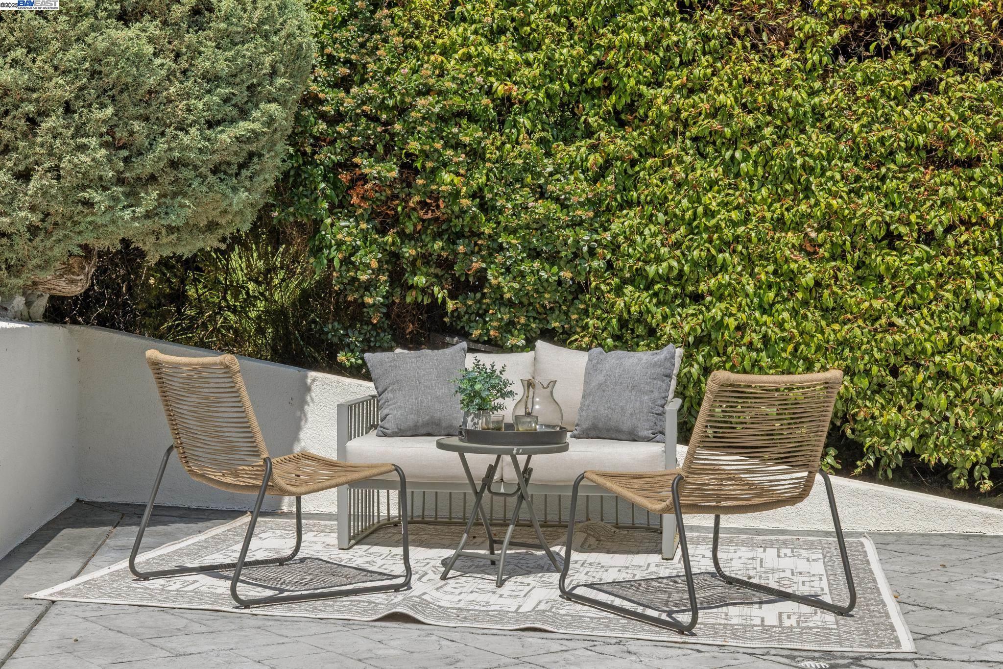 Detail Gallery Image 36 of 55 For 2643 99th Ave, Oakland,  CA 94605 - 3 Beds | 2 Baths