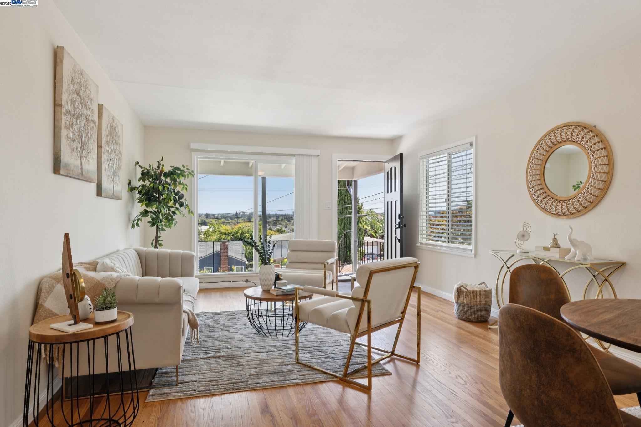 Detail Gallery Image 9 of 55 For 2643 99th Ave, Oakland,  CA 94605 - 3 Beds | 2 Baths