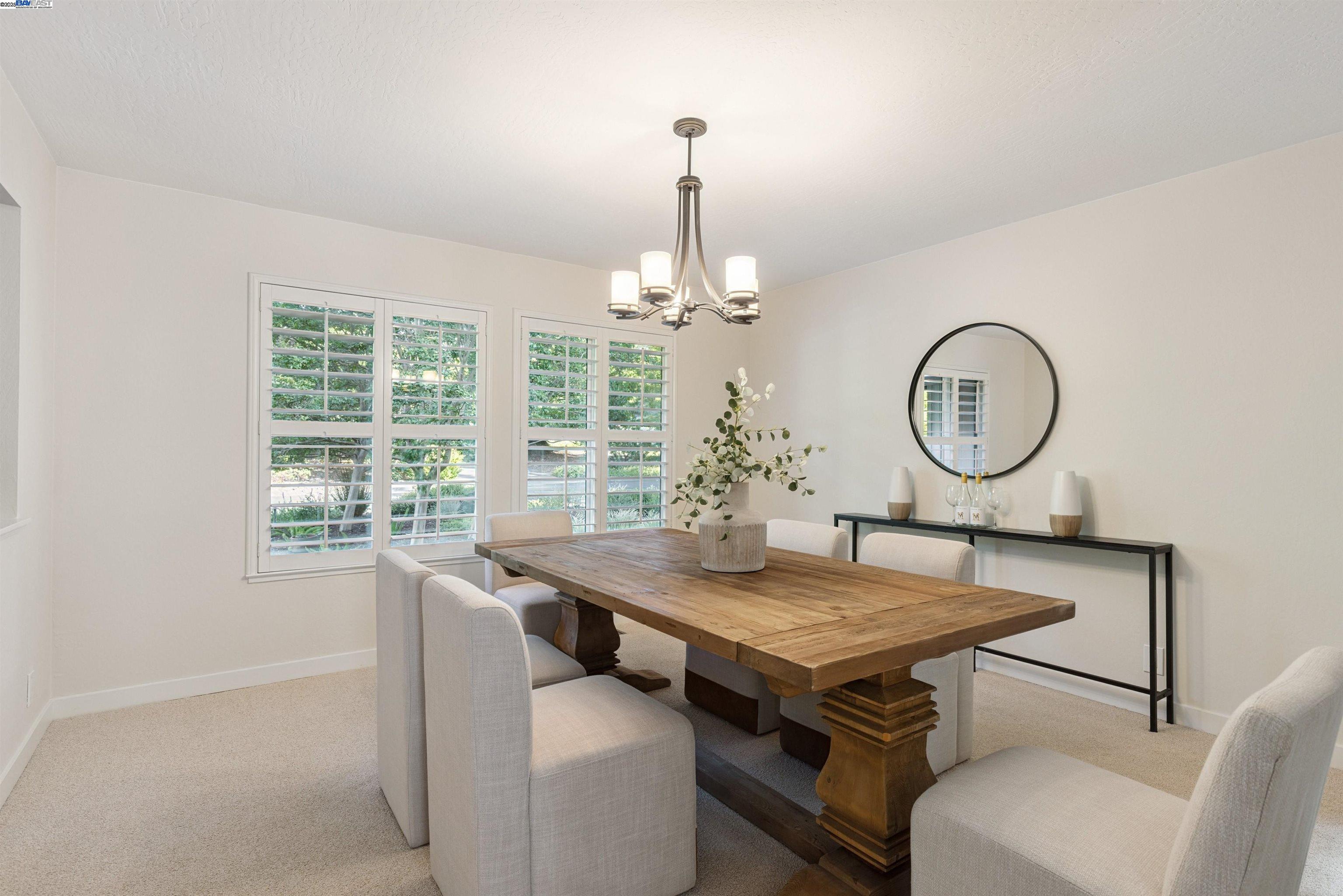 Detail Gallery Image 18 of 60 For 146 via Copla, Alamo,  CA 94507 - 5 Beds | 3 Baths
