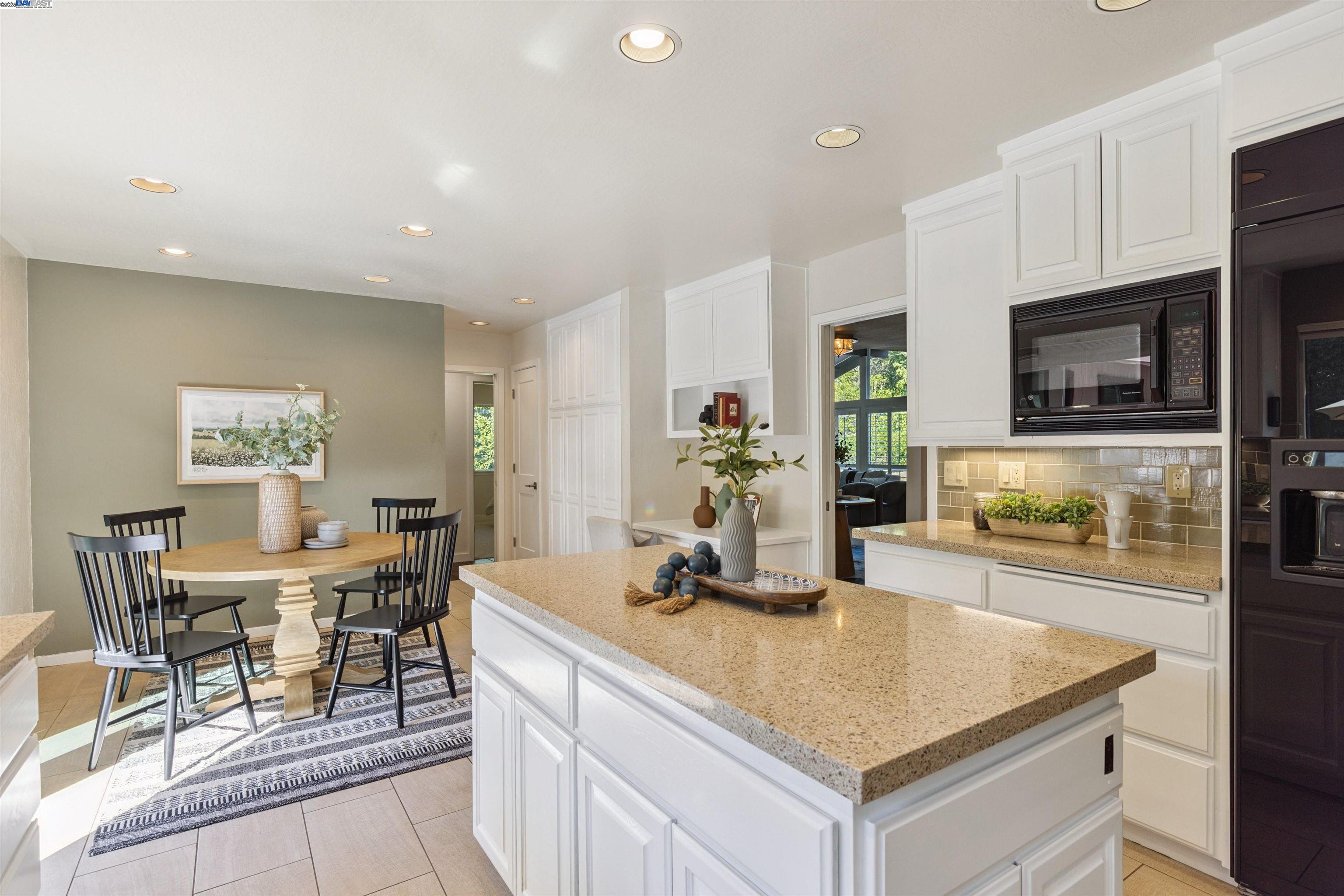 Detail Gallery Image 23 of 60 For 146 via Copla, Alamo,  CA 94507 - 5 Beds | 3 Baths