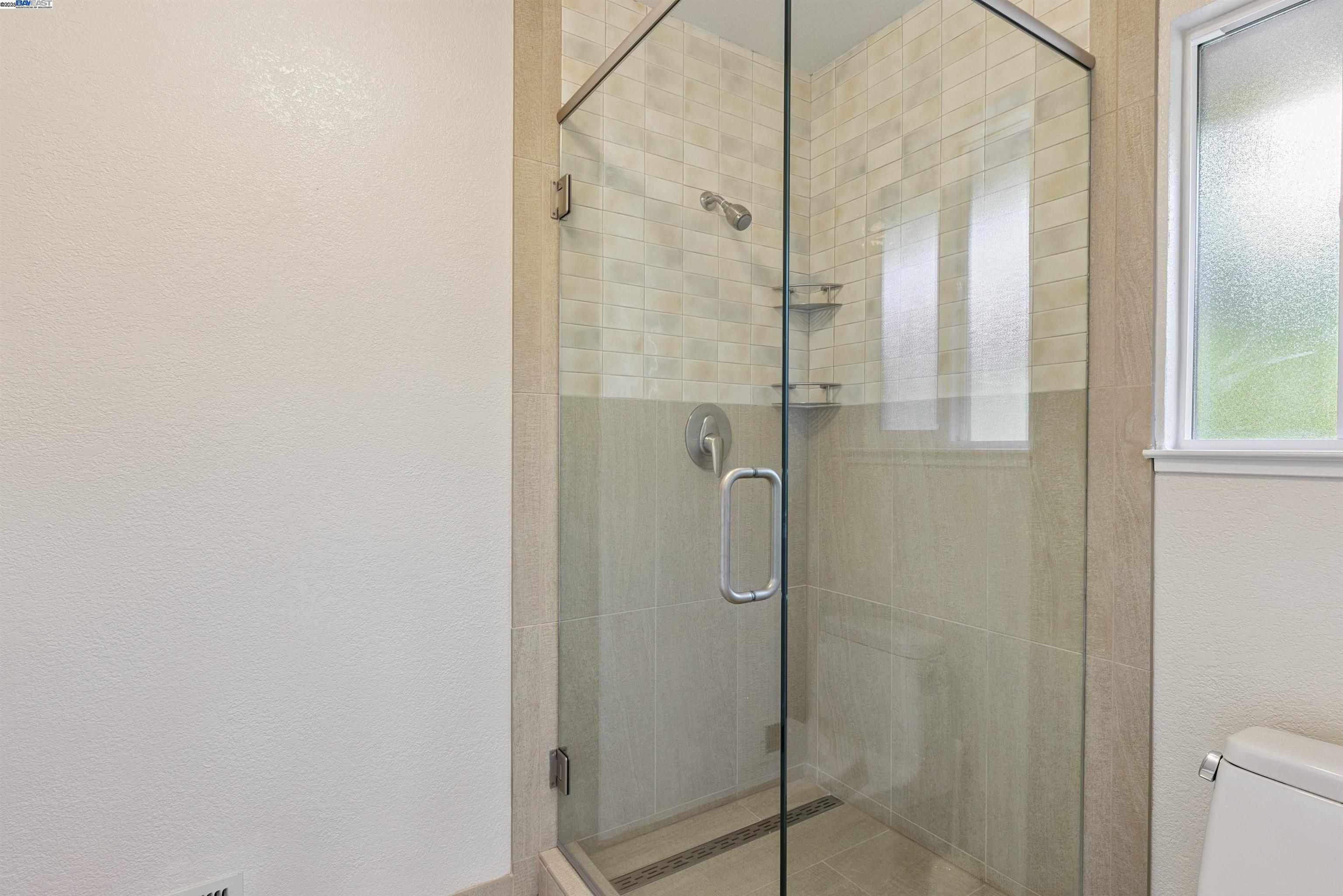 Detail Gallery Image 29 of 60 For 146 via Copla, Alamo,  CA 94507 - 5 Beds | 3 Baths