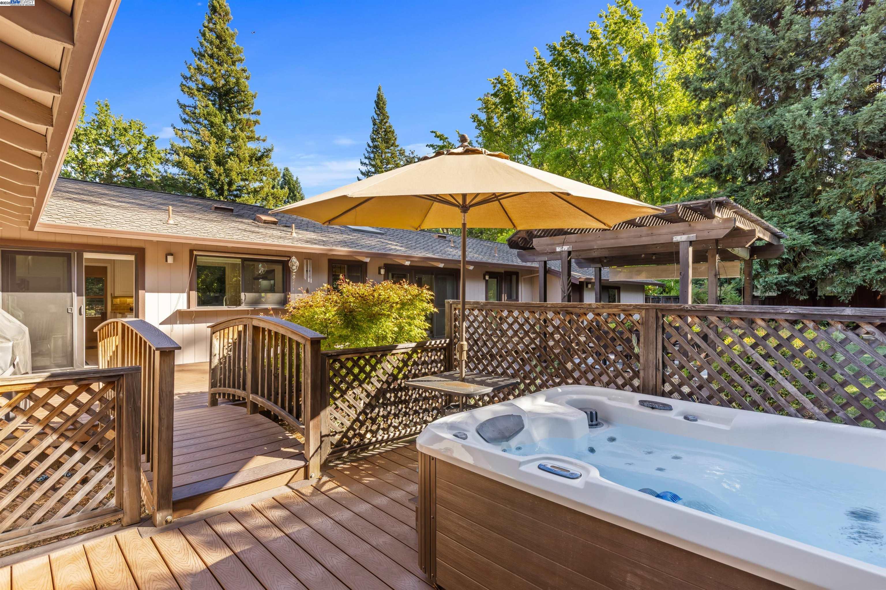 Detail Gallery Image 44 of 60 For 146 via Copla, Alamo,  CA 94507 - 5 Beds | 3 Baths