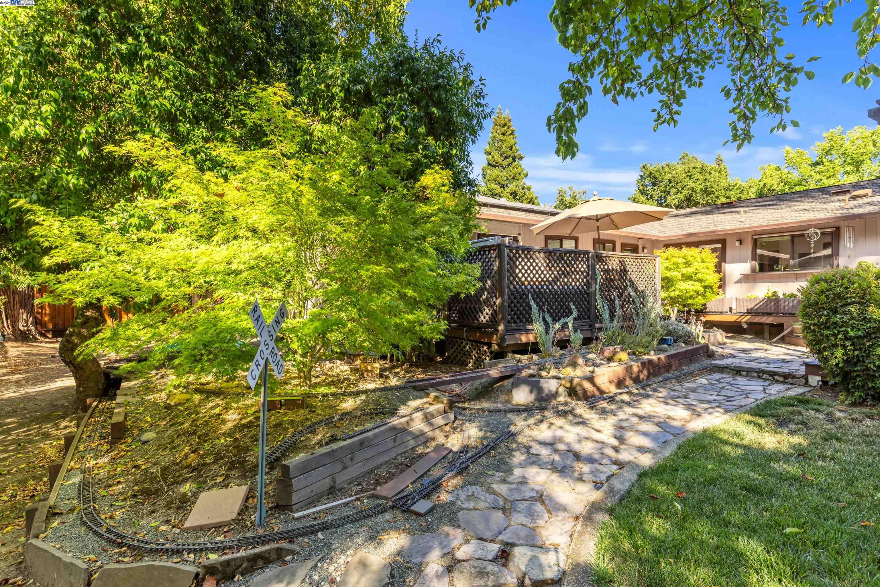 Detail Gallery Image 59 of 60 For 146 via Copla, Alamo,  CA 94507 - 5 Beds | 3 Baths