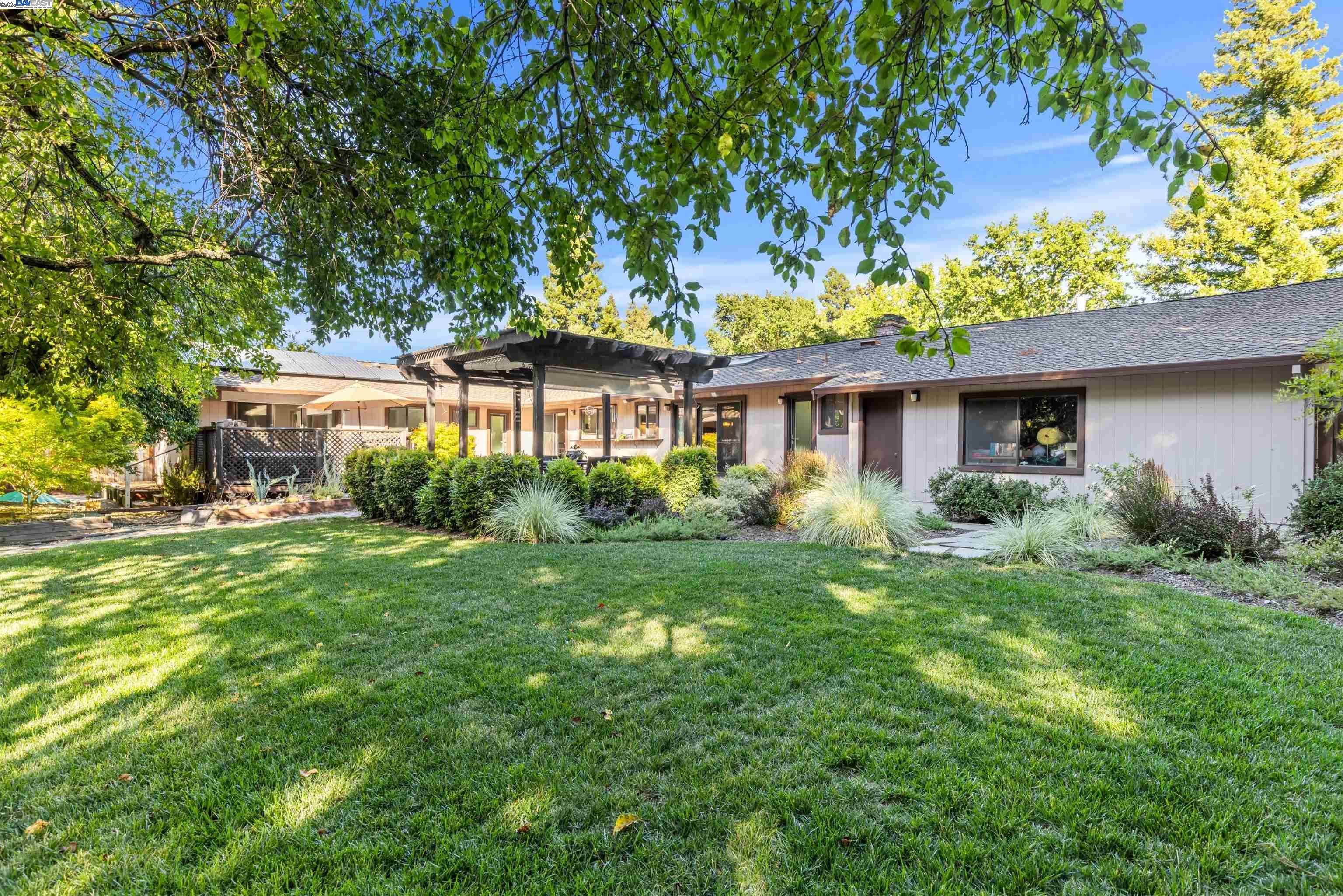 Detail Gallery Image 60 of 60 For 146 via Copla, Alamo,  CA 94507 - 5 Beds | 3 Baths