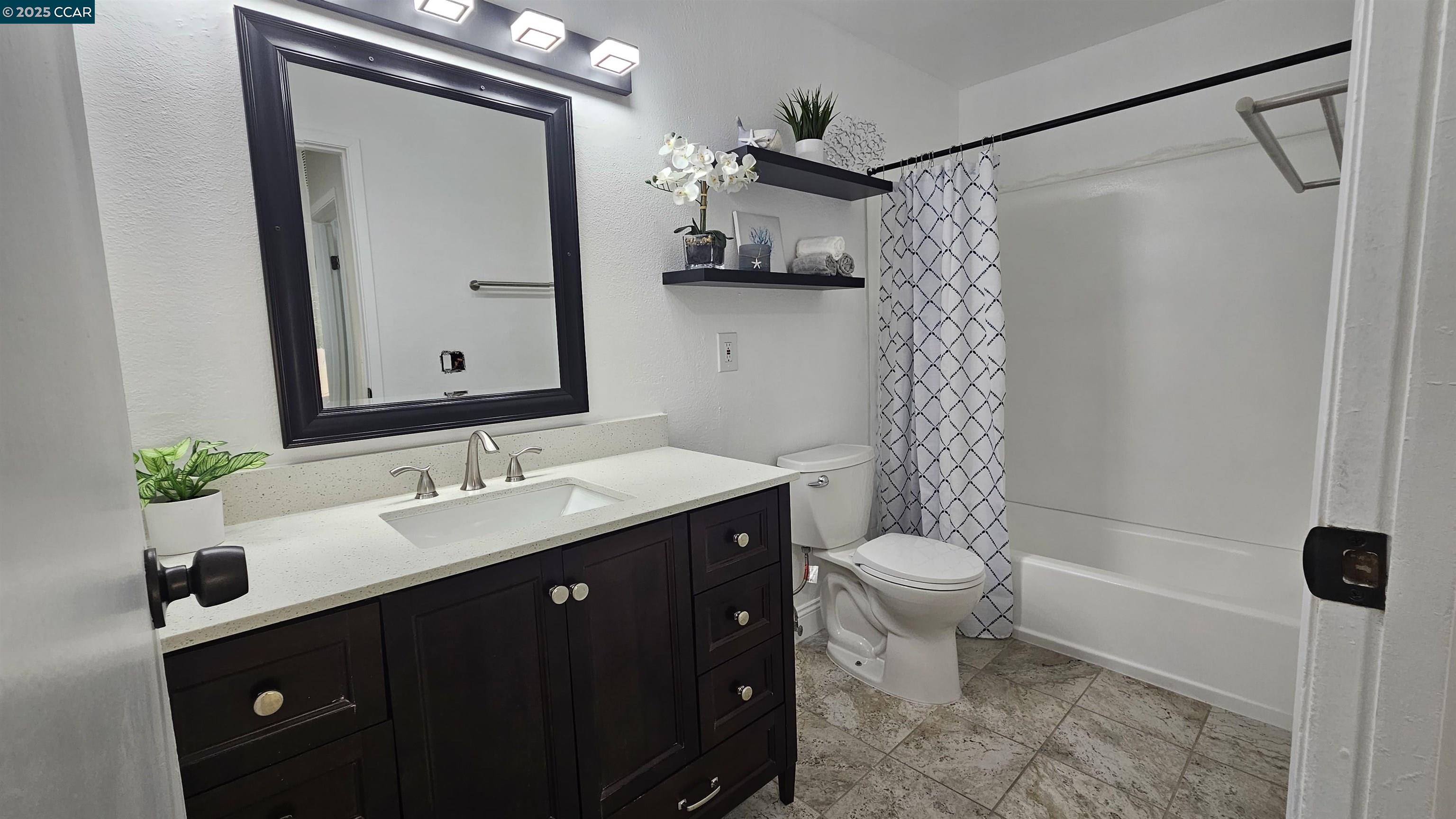 Detail Gallery Image 7 of 15 For 3764 via Verdi, Richmond,  CA 94803 - 2 Beds | 1 Baths