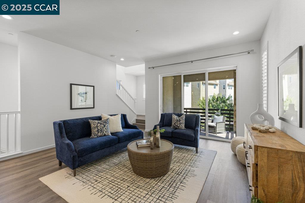 Detail Gallery Image 12 of 56 For 5803 Corbin St, Dublin,  CA 94568 - 5 Beds | 4 Baths