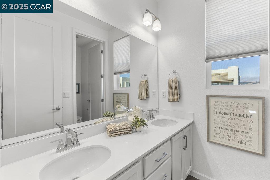Detail Gallery Image 39 of 56 For 5803 Corbin St, Dublin,  CA 94568 - 5 Beds | 4 Baths
