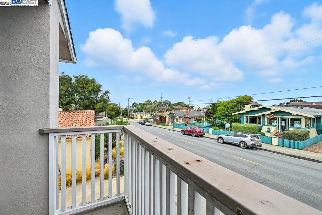 Detail Gallery Image 21 of 58 For 618 Forest Ave, Pacific Grove,  CA 93950 - – Beds | – Baths