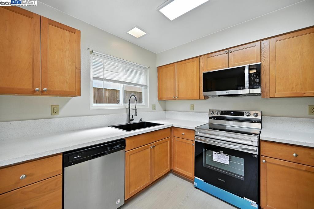 Detail Gallery Image 31 of 58 For 618 Forest Ave, Pacific Grove,  CA 93950 - – Beds | – Baths