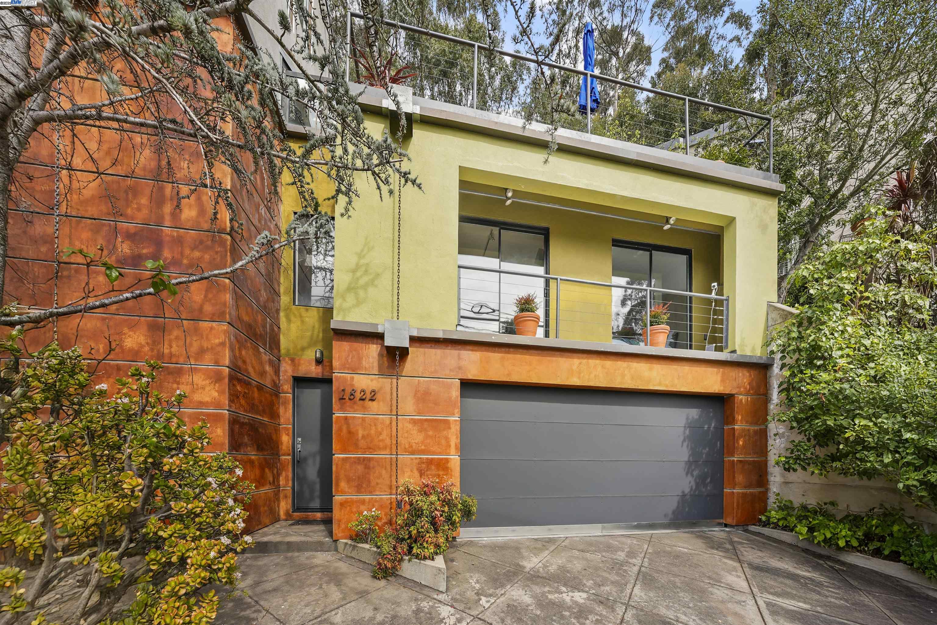 Front Image Thumbnail for BE41105046