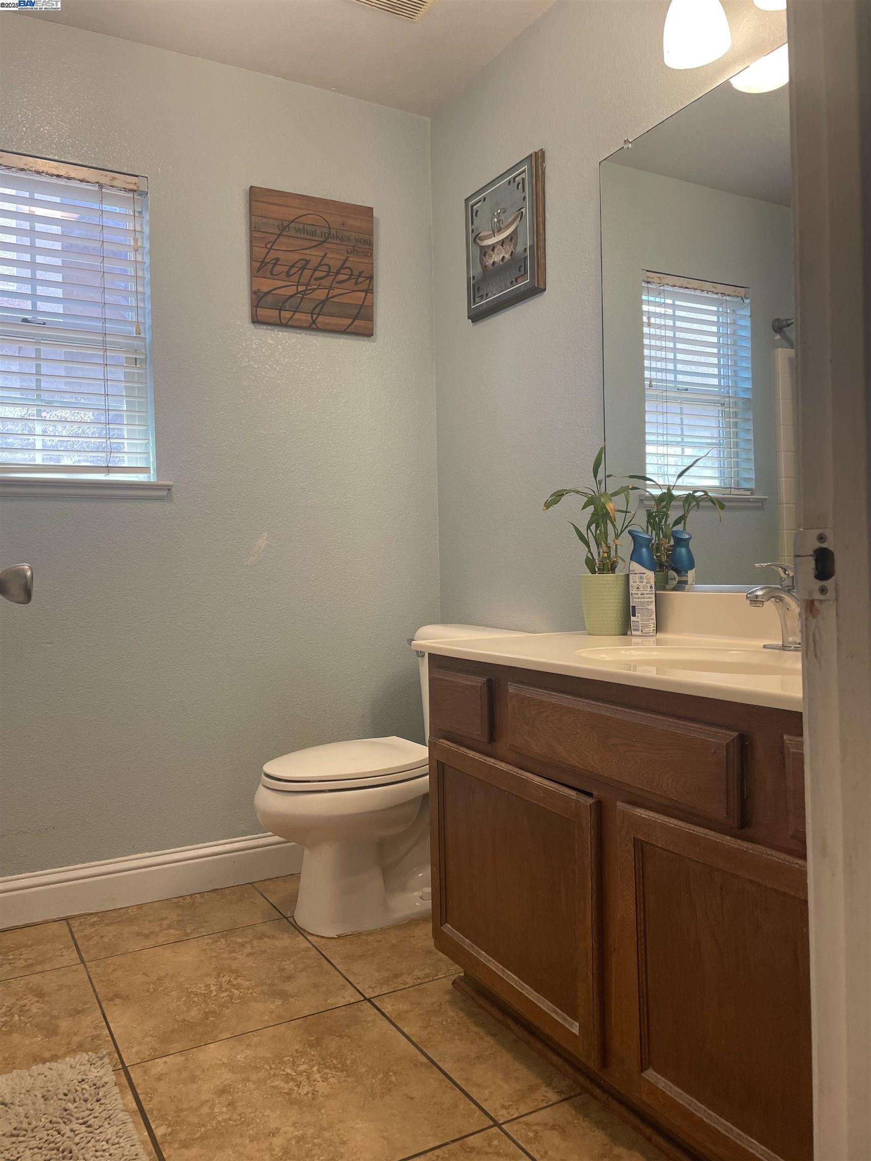 Detail Gallery Image 18 of 24 For 3920 Deshler Ln, Stockton,  CA 95206 - 3 Beds | 2 Baths