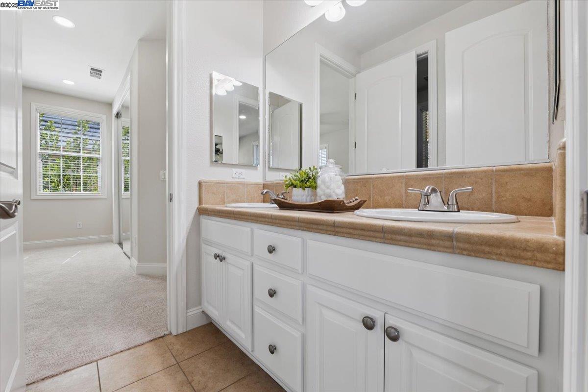 Detail Gallery Image 43 of 60 For 3565 Rimini Ln, Dublin,  CA 94568 - 4 Beds | 3 Baths