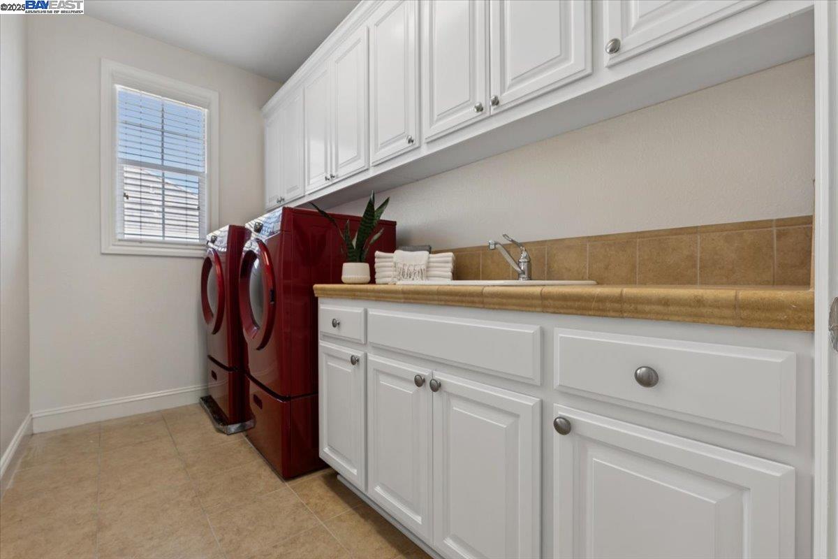 Detail Gallery Image 47 of 60 For 3565 Rimini Ln, Dublin,  CA 94568 - 4 Beds | 3 Baths