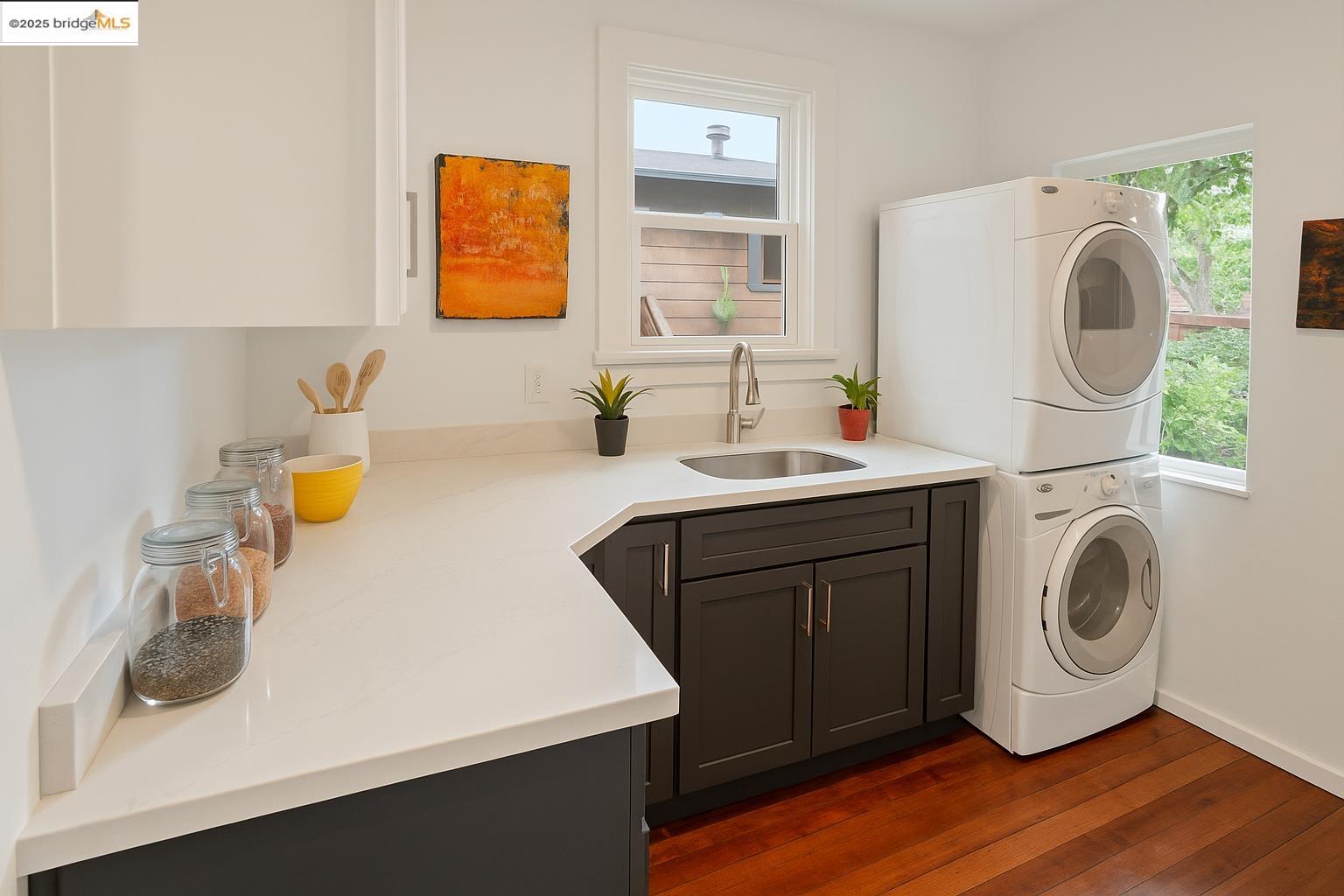 Detail Gallery Image 11 of 25 For 1130 Derby St, Berkeley,  CA 94702 - 1 Beds | 1 Baths