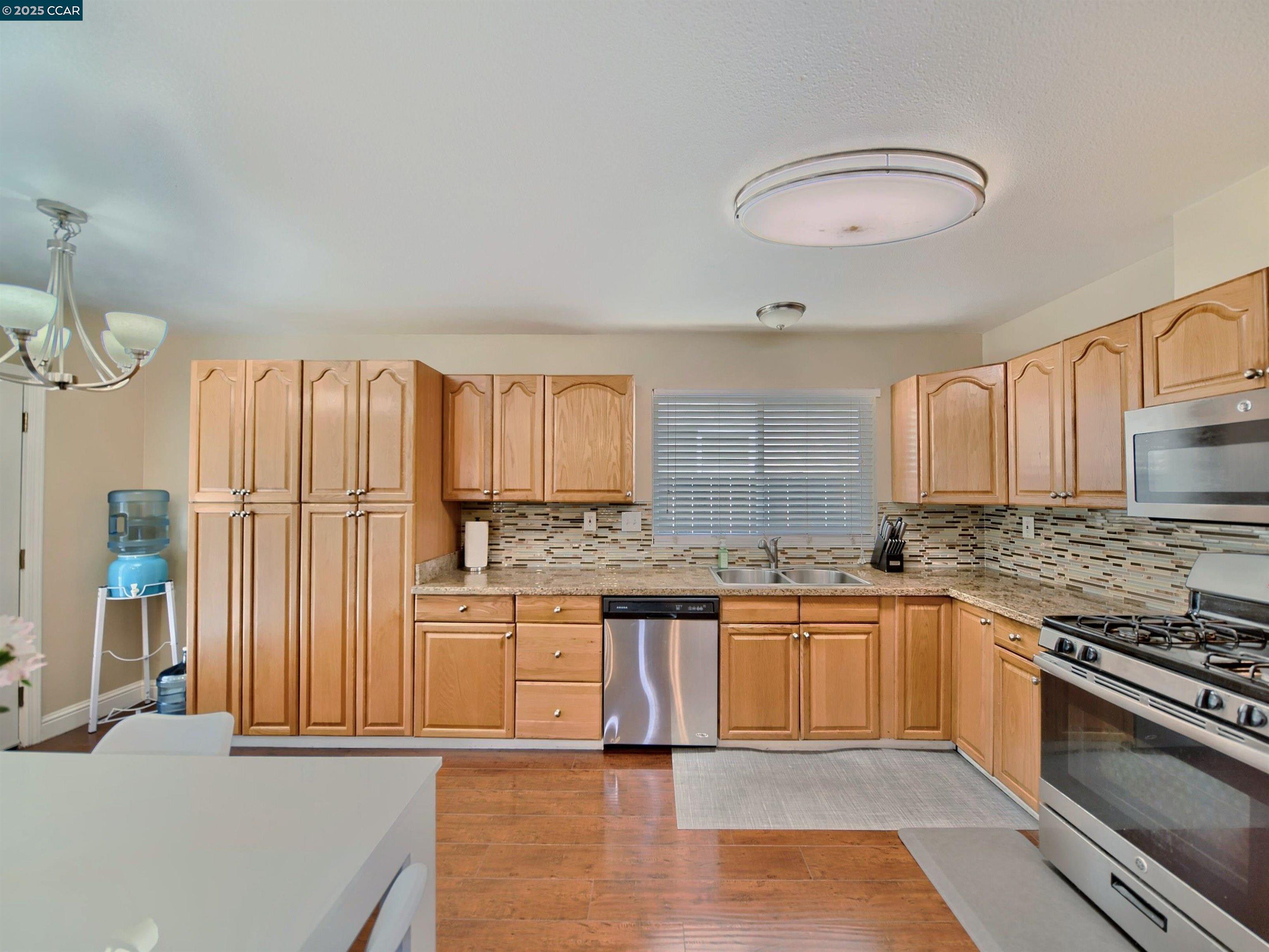 Detail Gallery Image 12 of 60 For 1809 Teresa Lane, Oakley,  CA 94561 - 4 Beds | 2 Baths