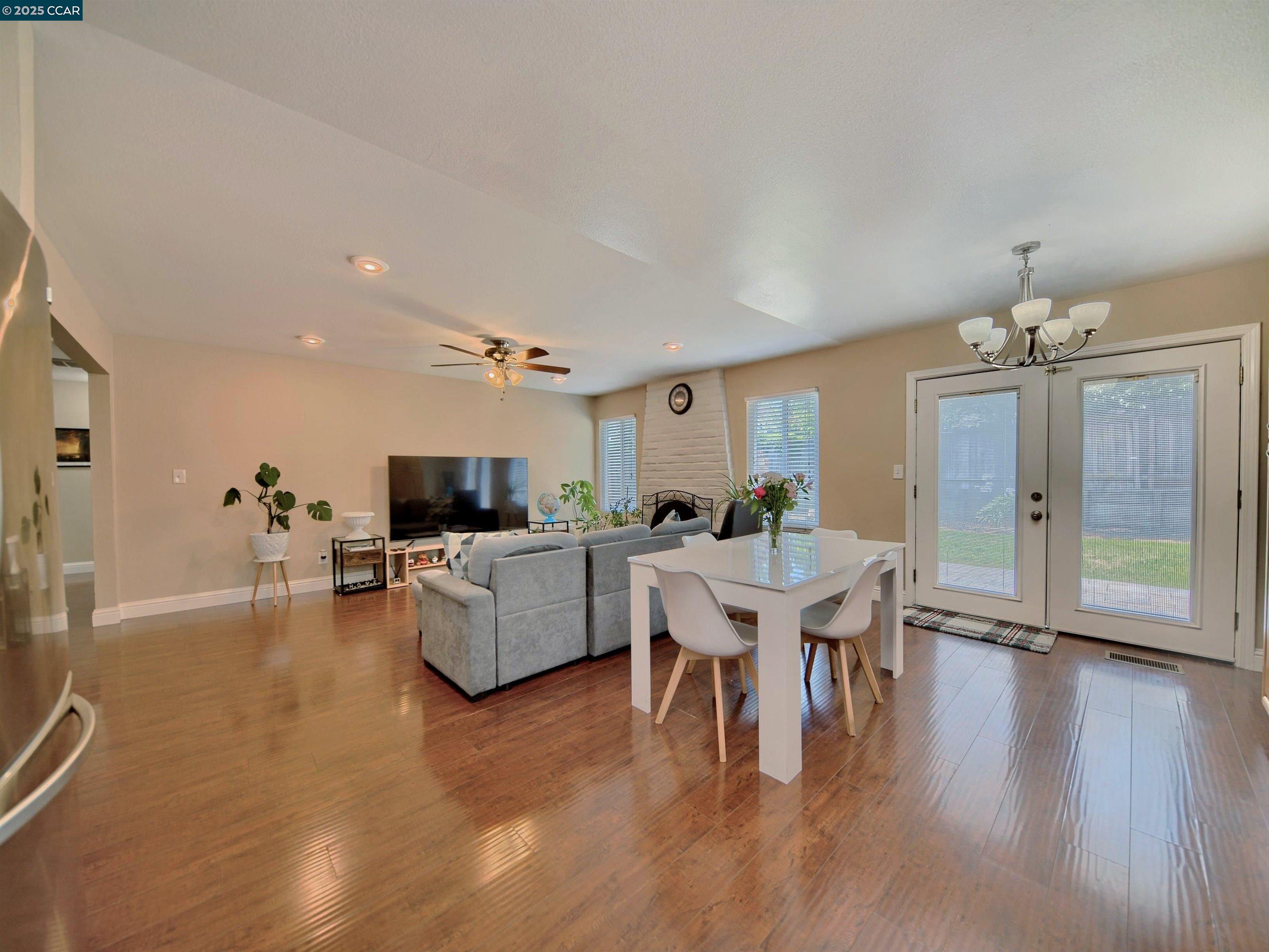 Detail Gallery Image 14 of 60 For 1809 Teresa Lane, Oakley,  CA 94561 - 4 Beds | 2 Baths