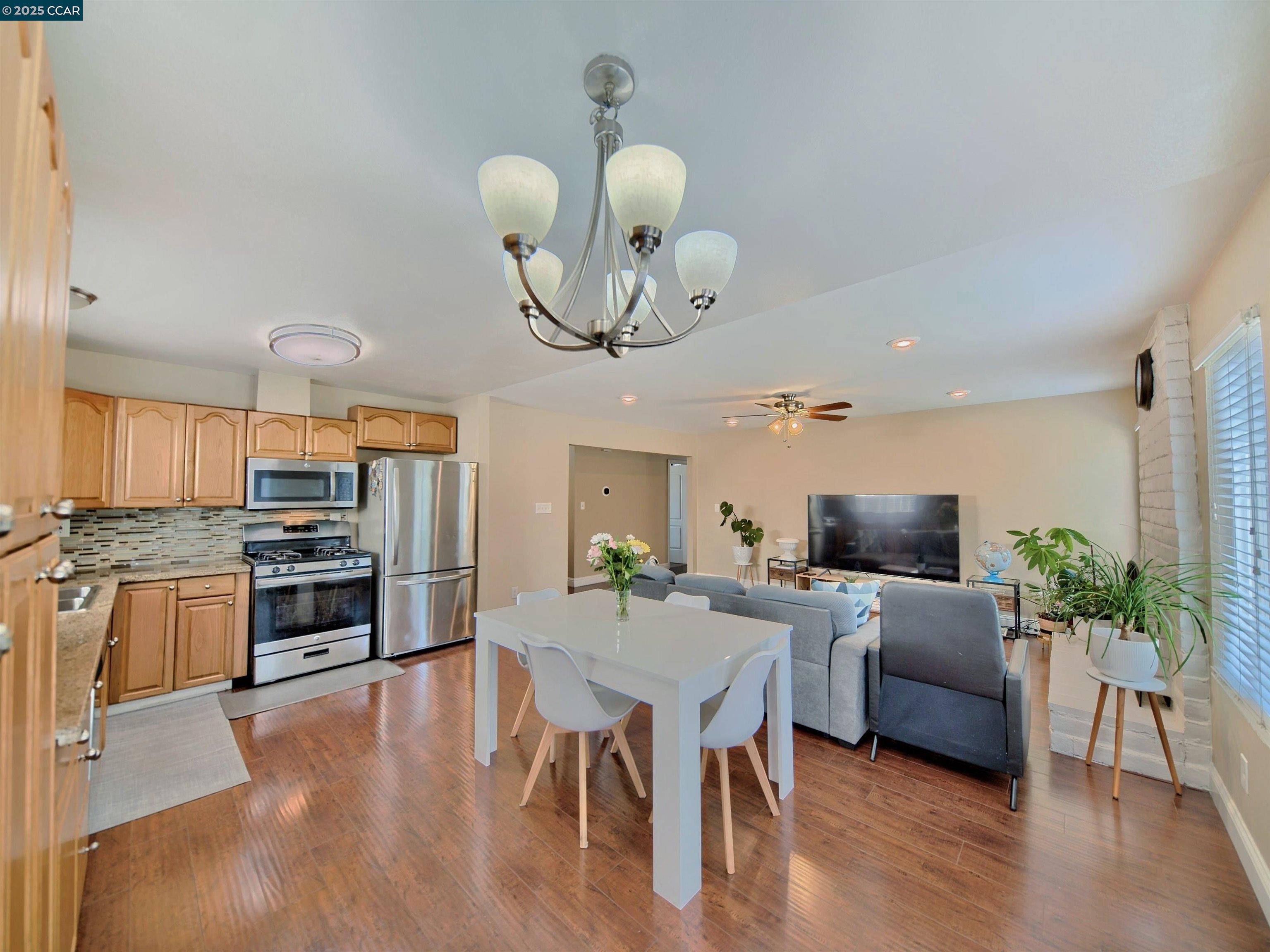 Detail Gallery Image 10 of 60 For 1809 Teresa Lane, Oakley,  CA 94561 - 4 Beds | 2 Baths