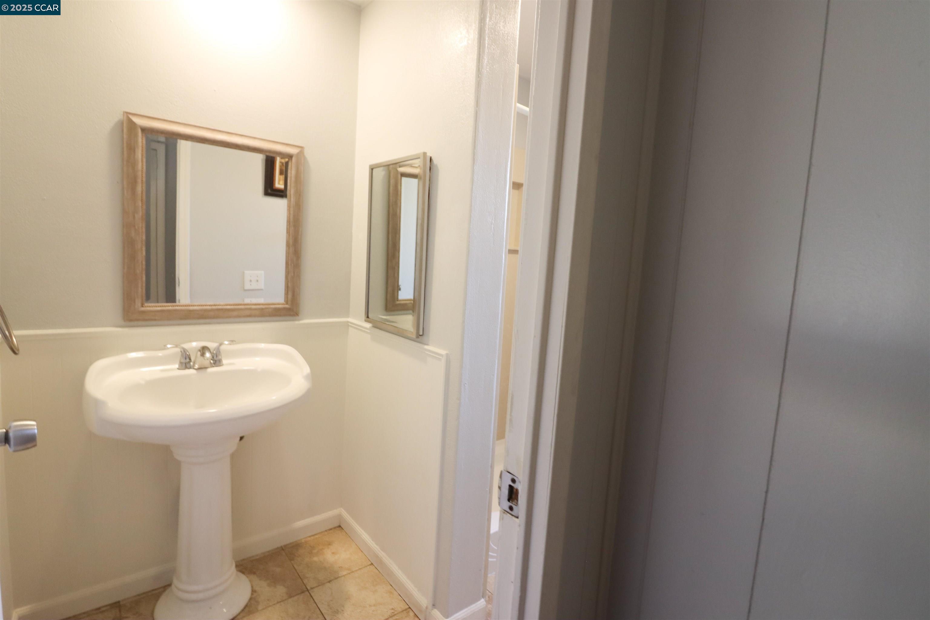 Detail Gallery Image 11 of 23 For 530 Captains Ct, Bay Point,  CA 94565 - 4 Beds | 2 Baths
