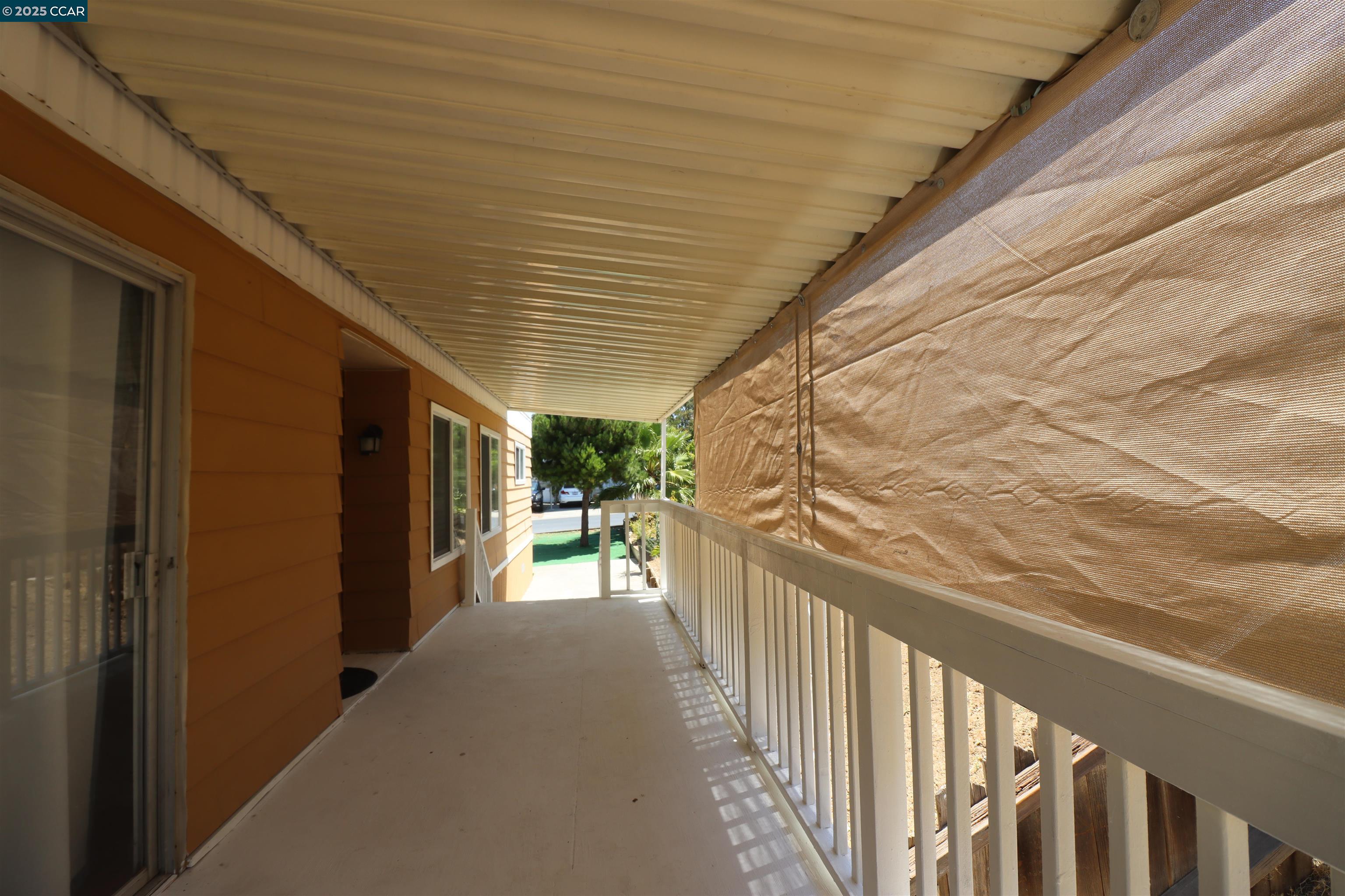 Detail Gallery Image 4 of 23 For 530 Captains Ct, Bay Point,  CA 94565 - 4 Beds | 2 Baths