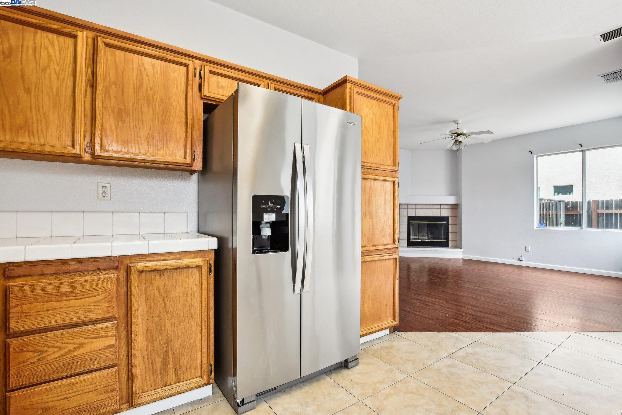 Detail Gallery Image 14 of 35 For 8935 Cypress View Way, Elk Grove,  CA 95758 - 4 Beds | 2/1 Baths