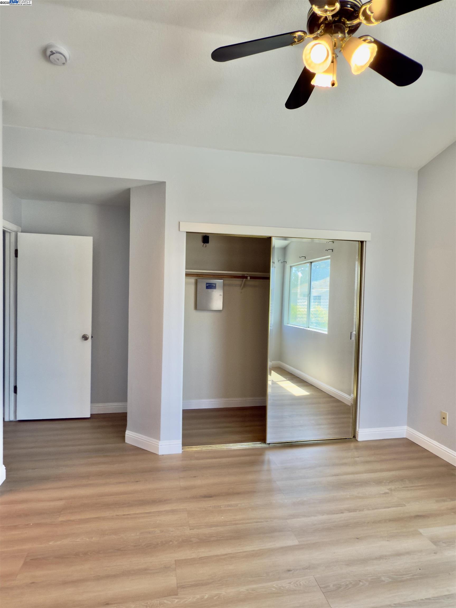 Detail Gallery Image 22 of 39 For 8935 Cypress View Way, Elk Grove,  CA 95758 - 4 Beds | 2/1 Baths