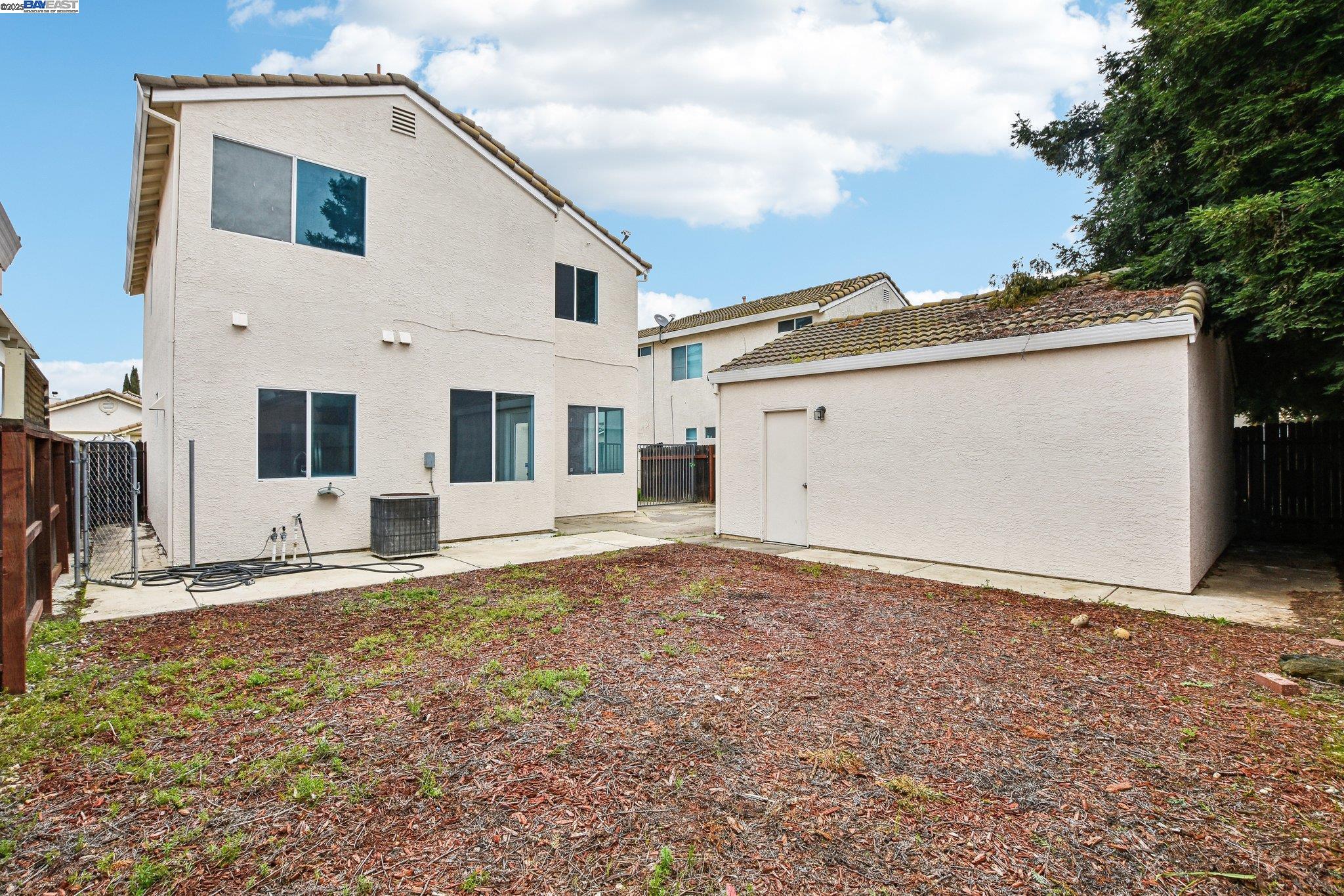 Detail Gallery Image 28 of 35 For 8935 Cypress View Way, Elk Grove,  CA 95758 - 4 Beds | 2/1 Baths