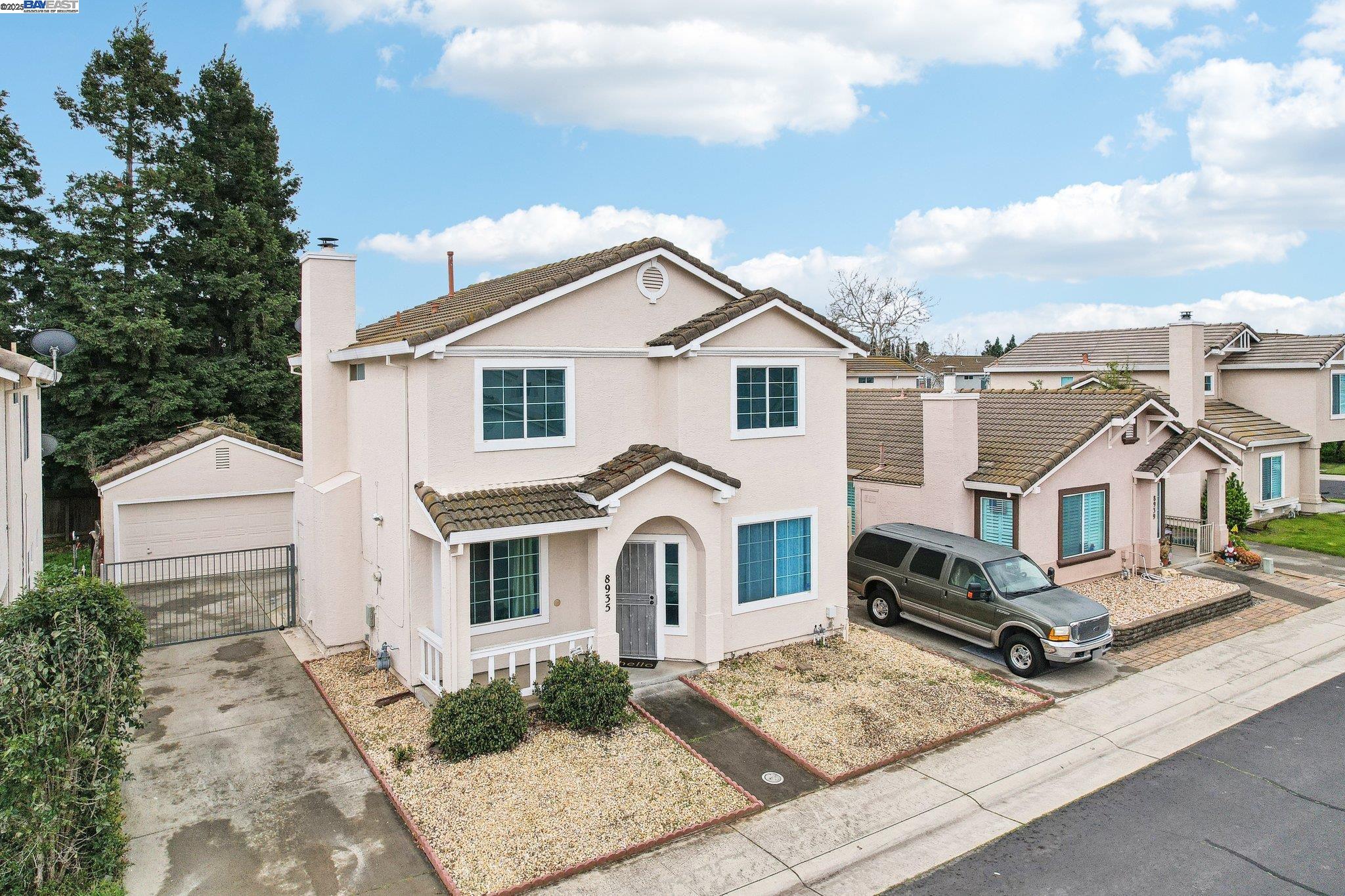 Detail Gallery Image 29 of 35 For 8935 Cypress View Way, Elk Grove,  CA 95758 - 4 Beds | 2/1 Baths