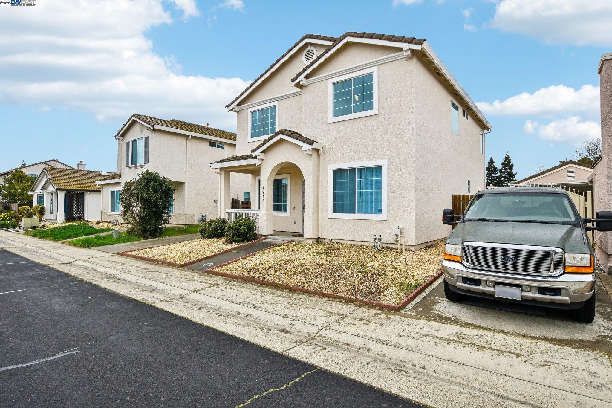 Detail Gallery Image 7 of 35 For 8935 Cypress View Way, Elk Grove,  CA 95758 - 4 Beds | 2/1 Baths