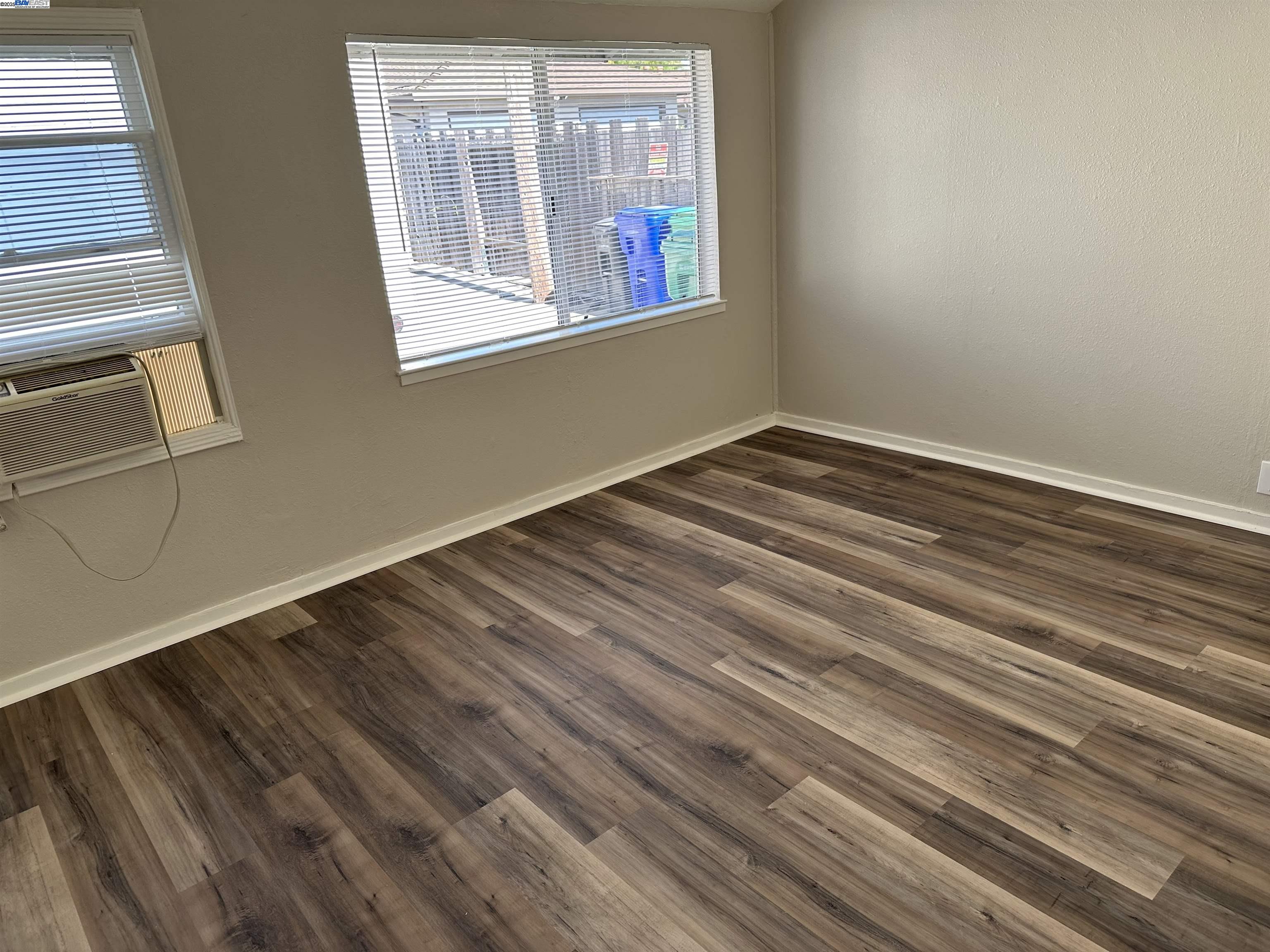 Photo #5: 41105061 Listing 