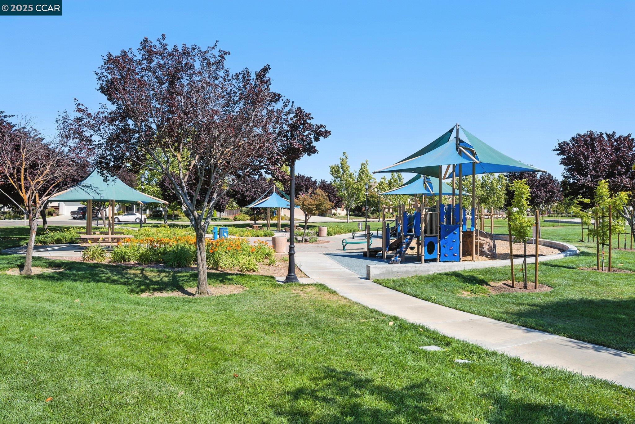 Detail Gallery Image 42 of 47 For 50 Safflower Ct, Oakley,  CA 94561 - 3 Beds | 2 Baths