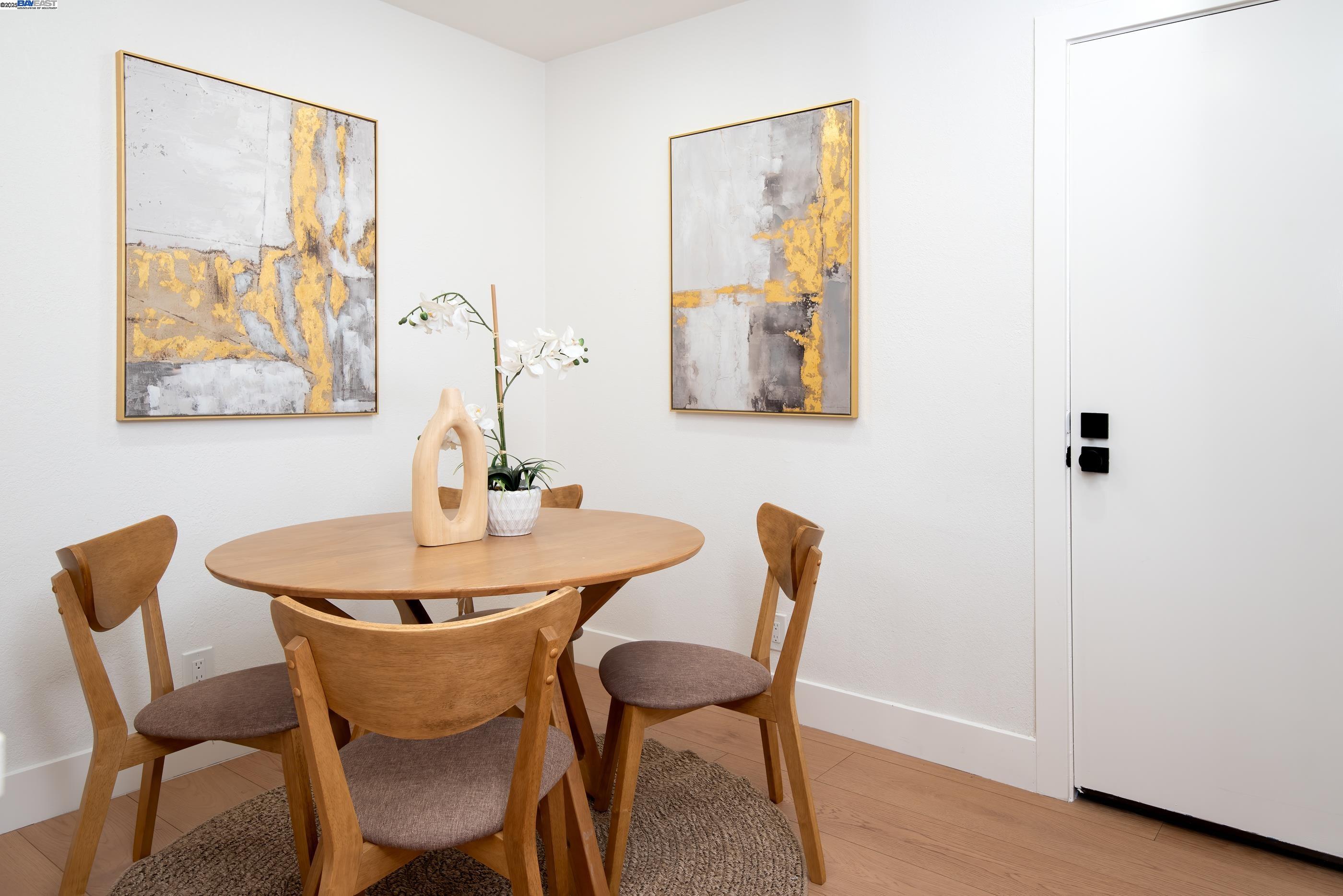 Detail Gallery Image 14 of 38 For 498 via Royal, Walnut Creek,  CA 94597 - 2 Beds | 2/1 Baths