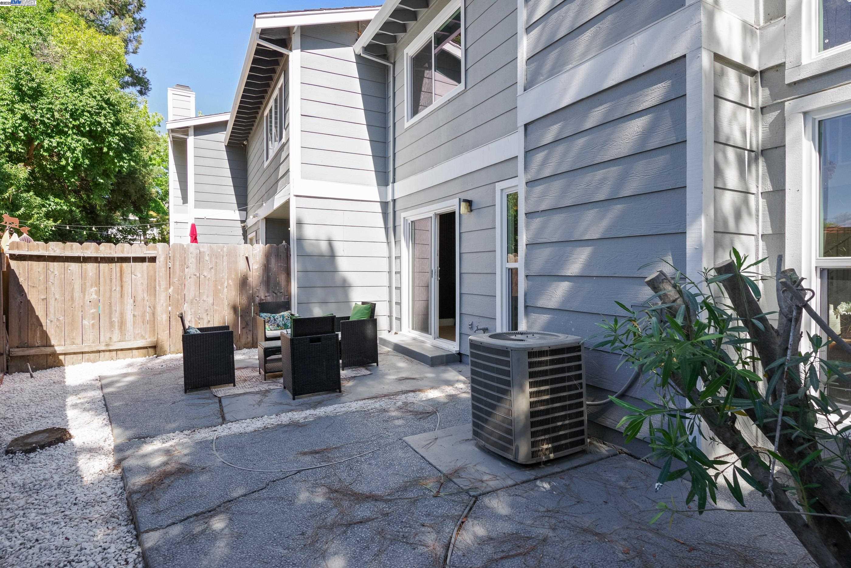 Detail Gallery Image 34 of 38 For 498 via Royal, Walnut Creek,  CA 94597 - 2 Beds | 2/1 Baths