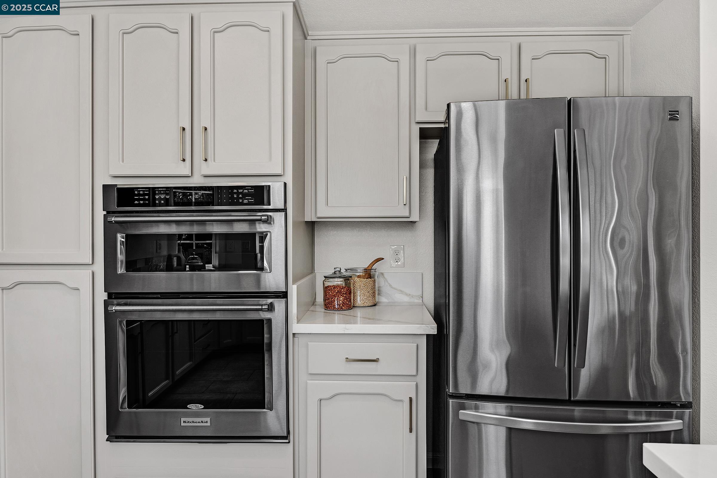 Detail Gallery Image 11 of 54 For 1373 Fountain Springs Cir, Danville,  CA 94526 - 4 Beds | 3 Baths