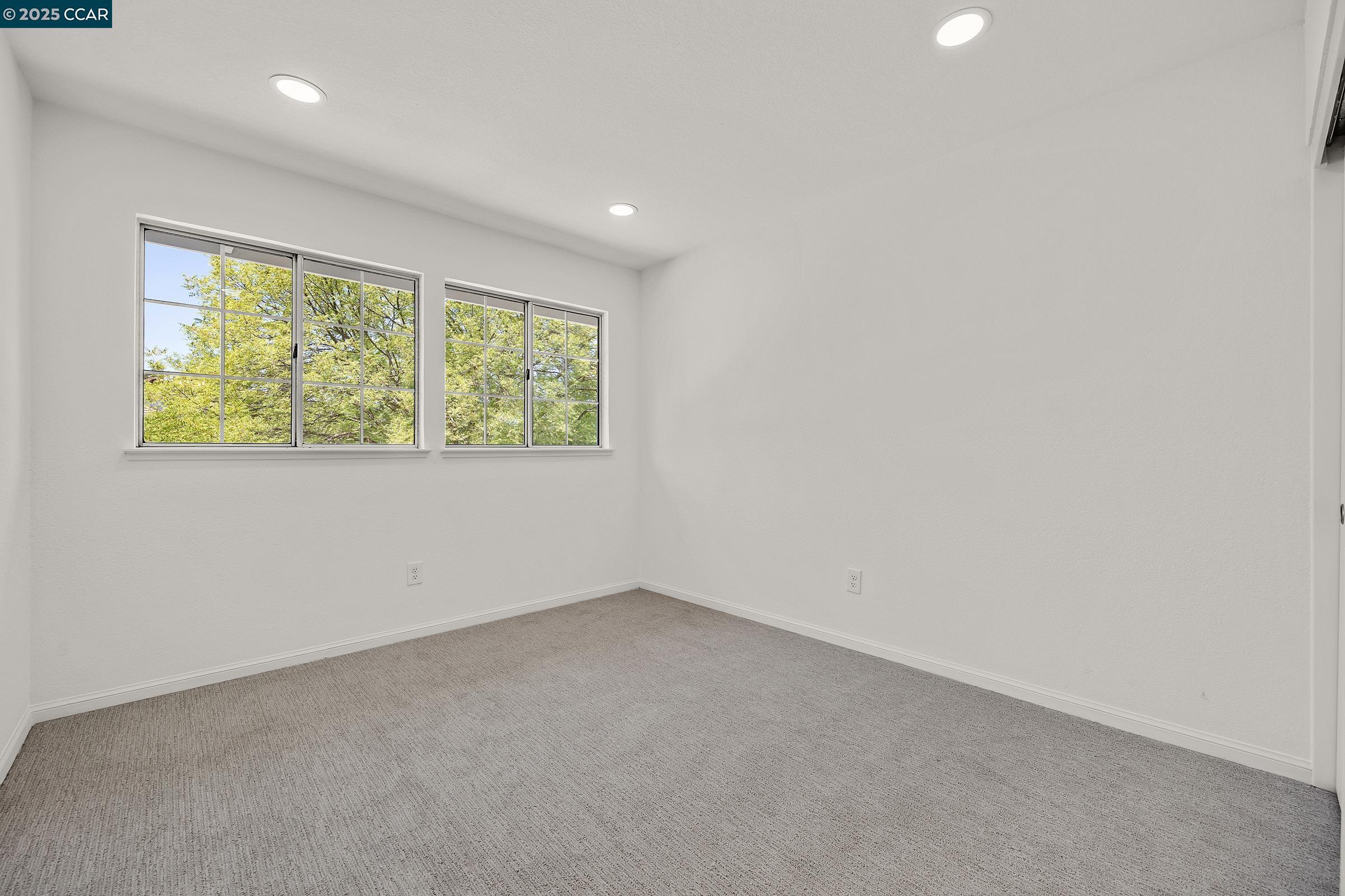 Detail Gallery Image 29 of 54 For 1373 Fountain Springs Cir, Danville,  CA 94526 - 4 Beds | 3 Baths