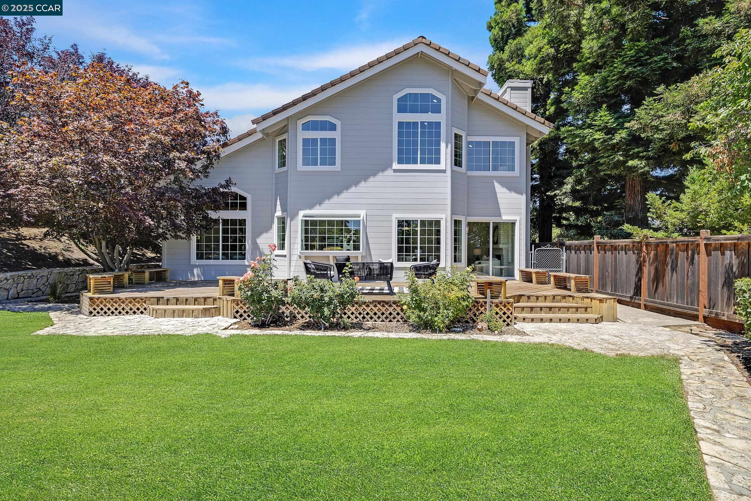 Detail Gallery Image 35 of 55 For 1373 Fountain Springs Cir, Danville,  CA 94526 - 4 Beds | 3 Baths