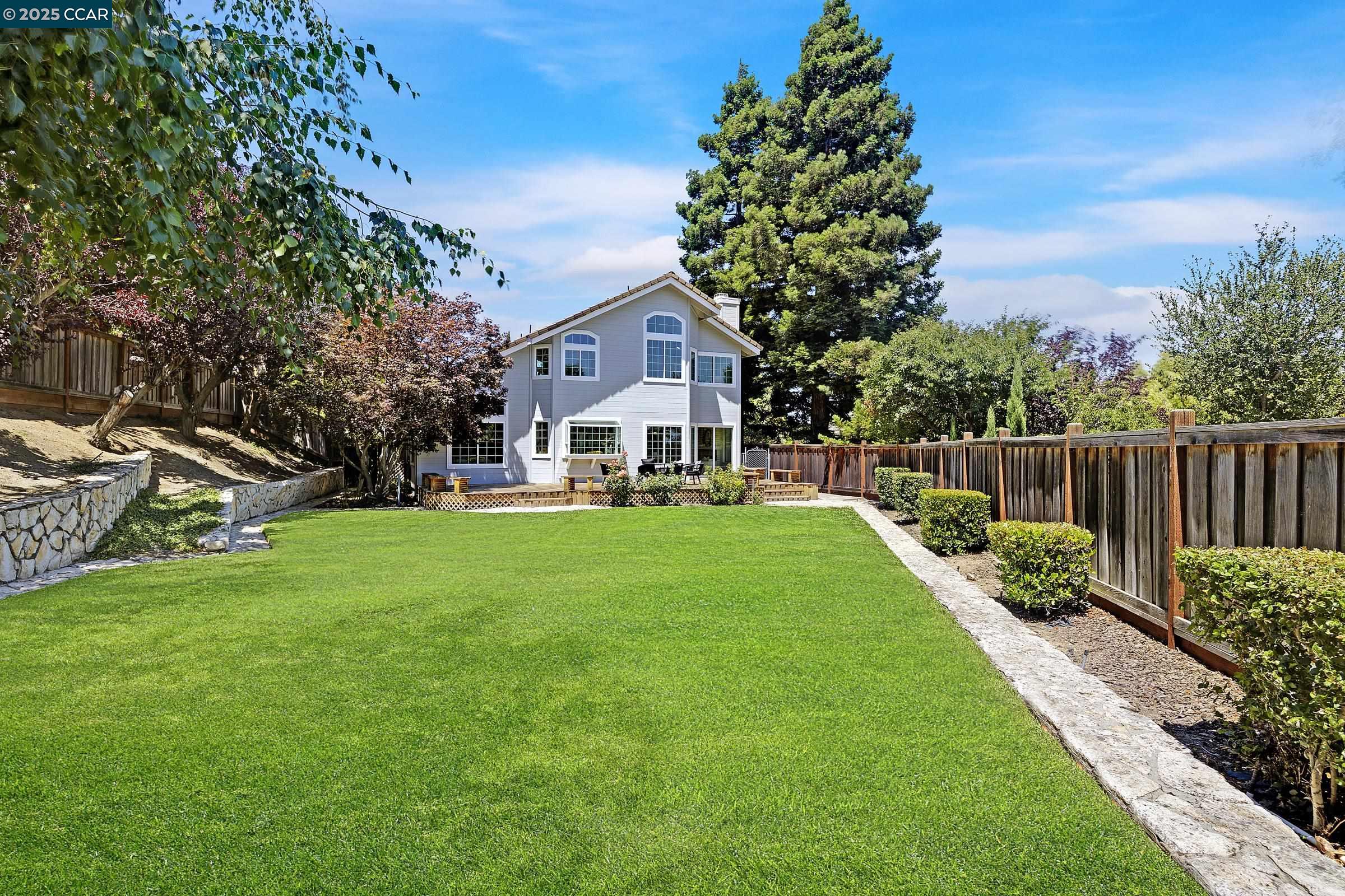 Detail Gallery Image 36 of 55 For 1373 Fountain Springs Cir, Danville,  CA 94526 - 4 Beds | 3 Baths