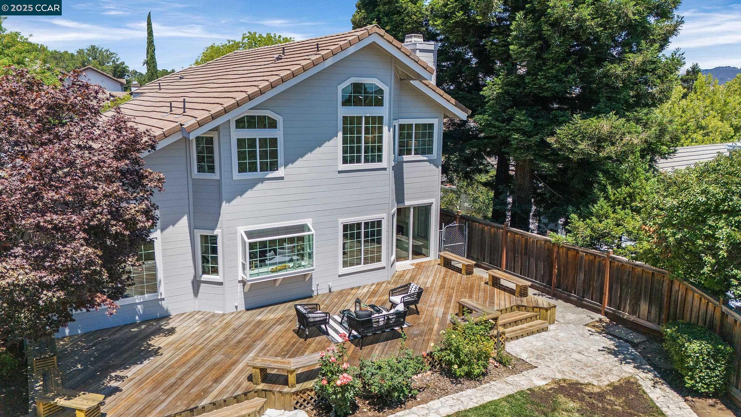 Detail Gallery Image 38 of 54 For 1373 Fountain Springs Cir, Danville,  CA 94526 - 4 Beds | 3 Baths