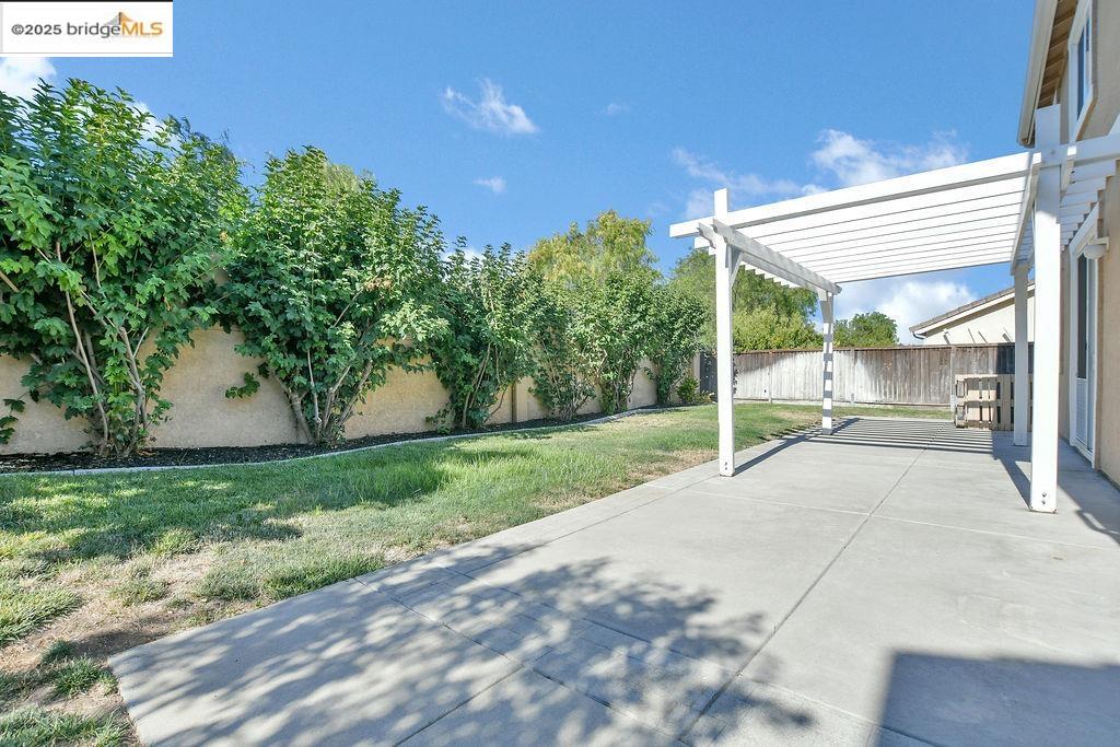 Detail Gallery Image 31 of 35 For 4619 Menona Court, Antioch,  CA 94531-9417 - 4 Beds | 2/1 Baths