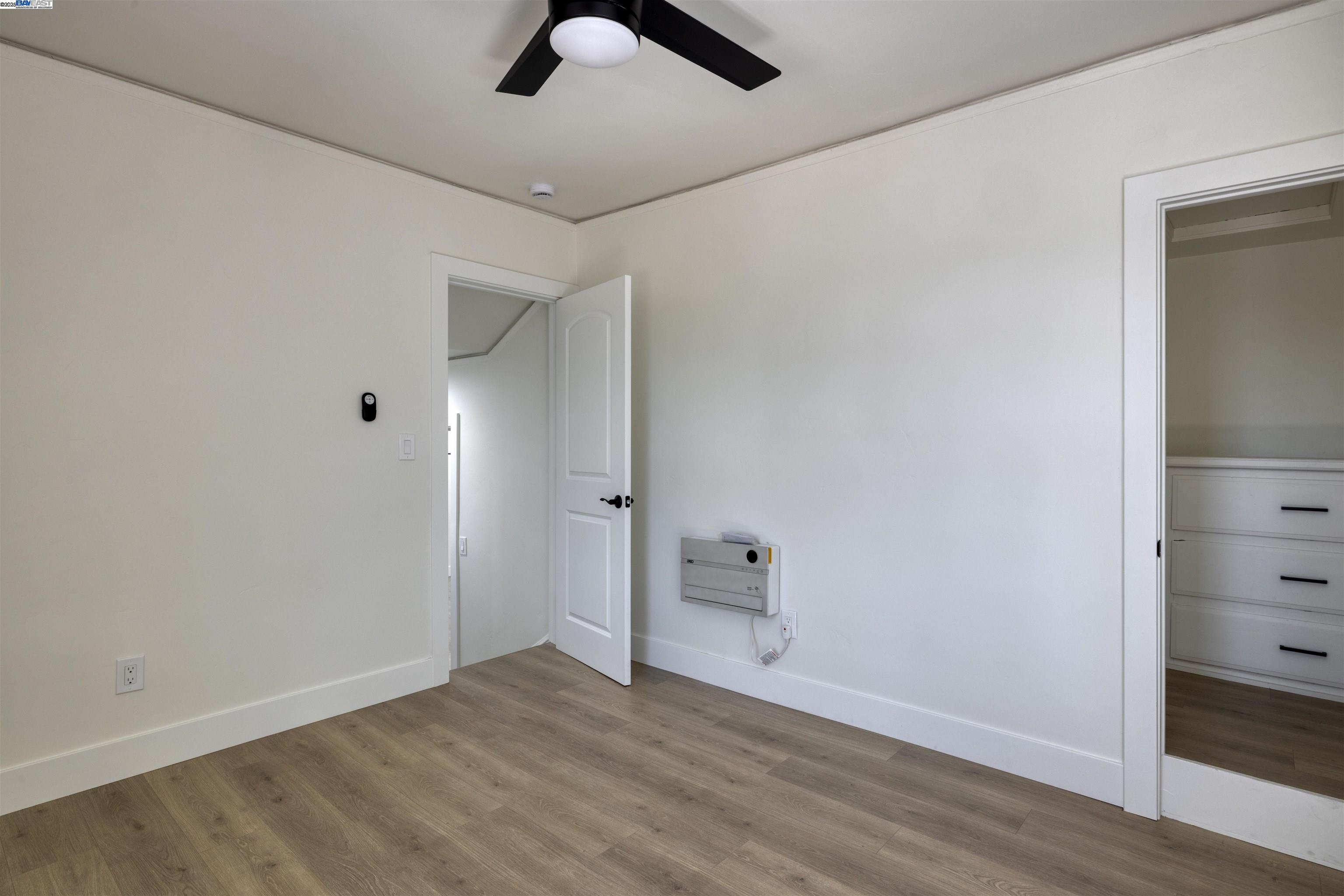 Detail Gallery Image 10 of 29 For 2440 Monticello Ave, Oakland,  CA 94601 - 3 Beds | 1/1 Baths