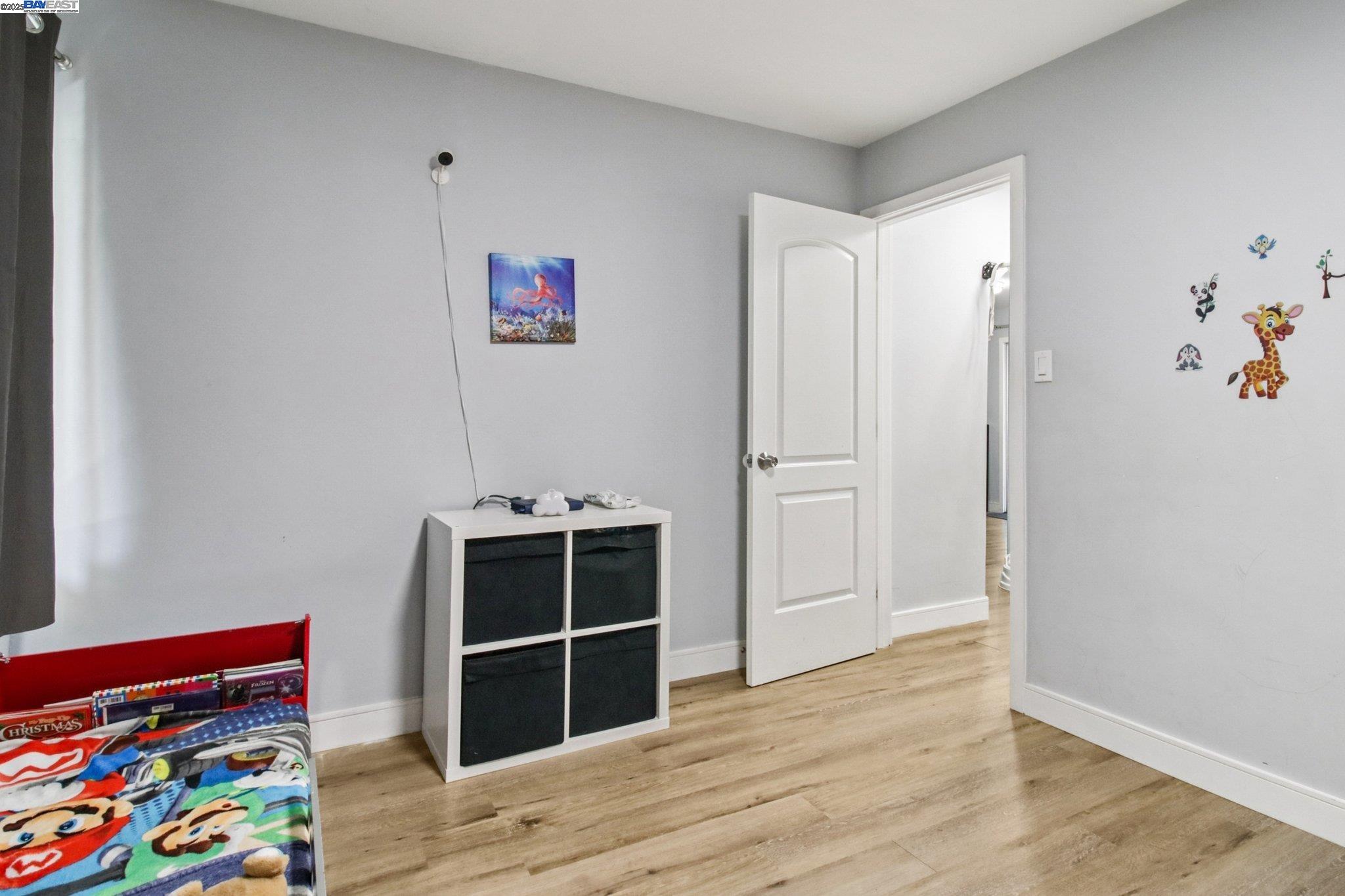 Detail Gallery Image 20 of 39 For 431 Hamilton Ave, Menlo Park,  CA 94025 - 3 Beds | 1 Baths